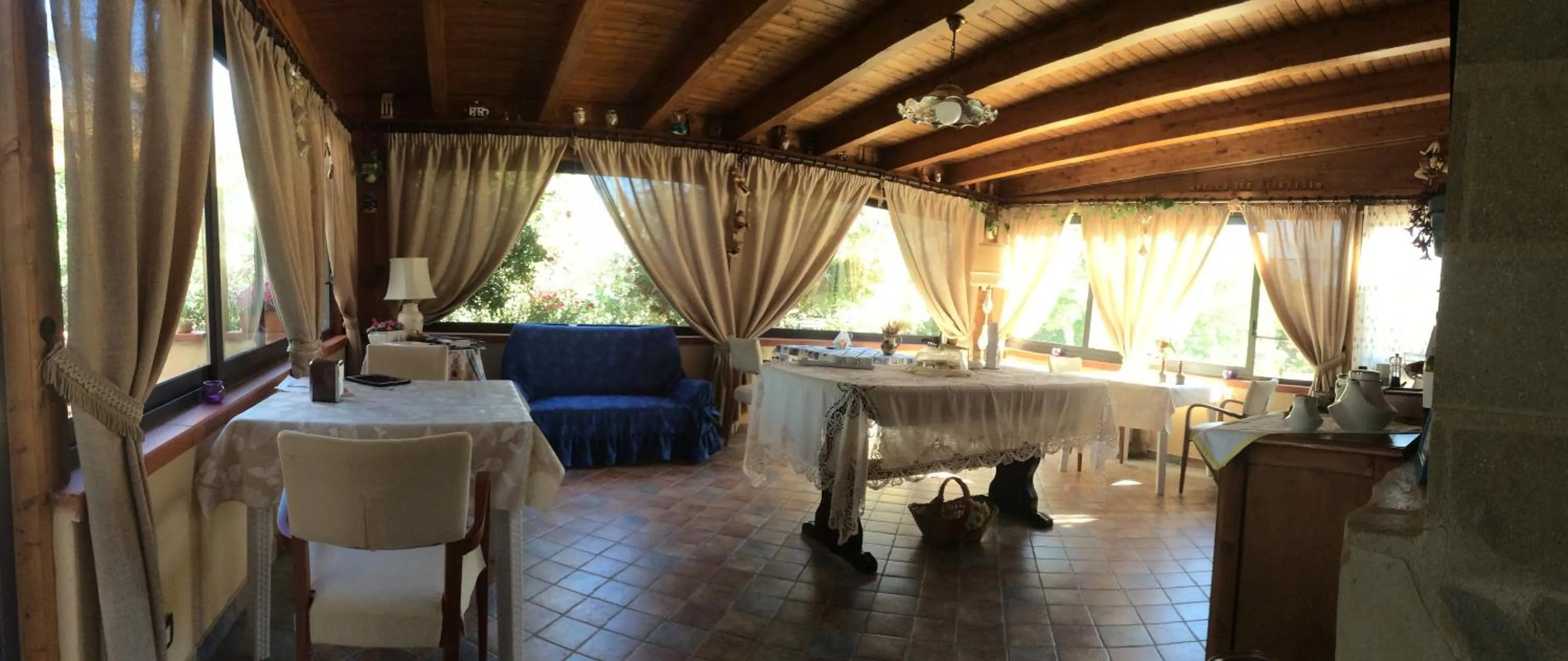 Basic Double Room in Villa dei giardini