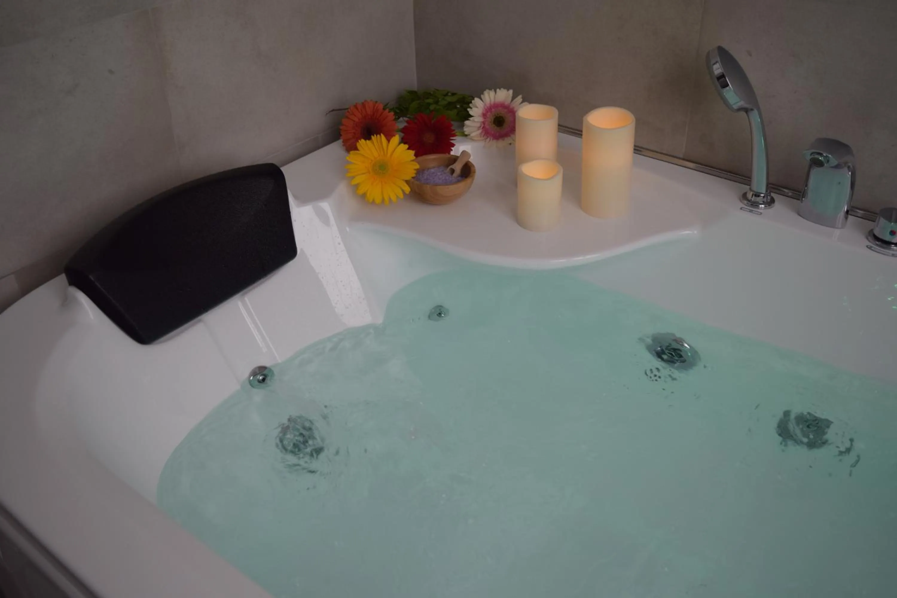 Hot Tub in Residenza Wagner