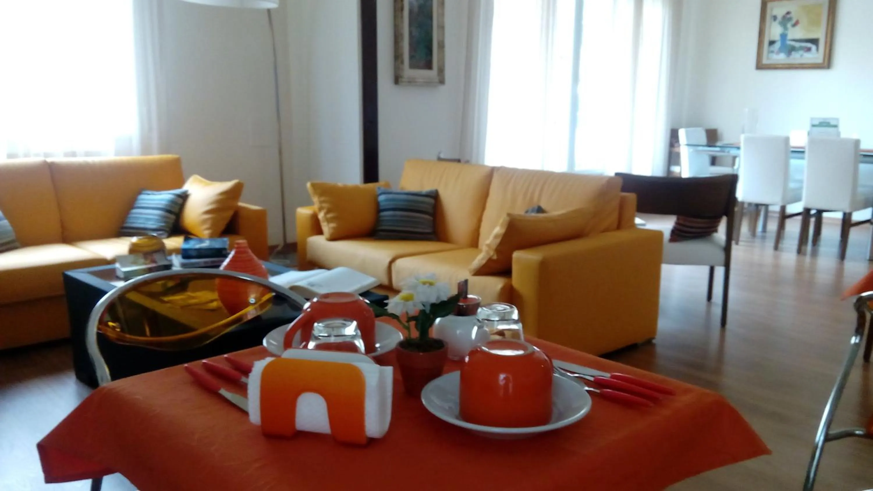 Communal lounge/ TV room in Residenza Wagner