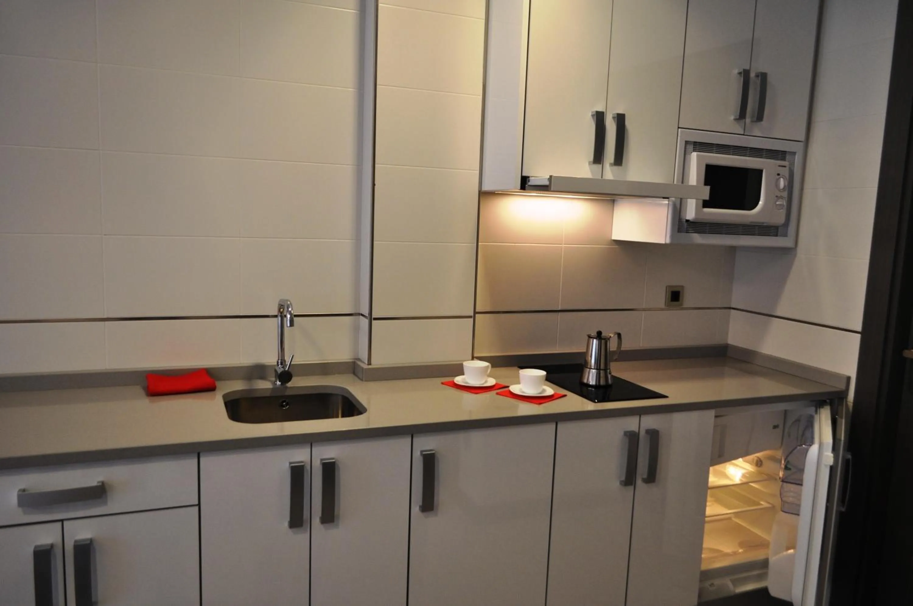 Kitchen or kitchenette in Hotel Rural Villa de Berlanga