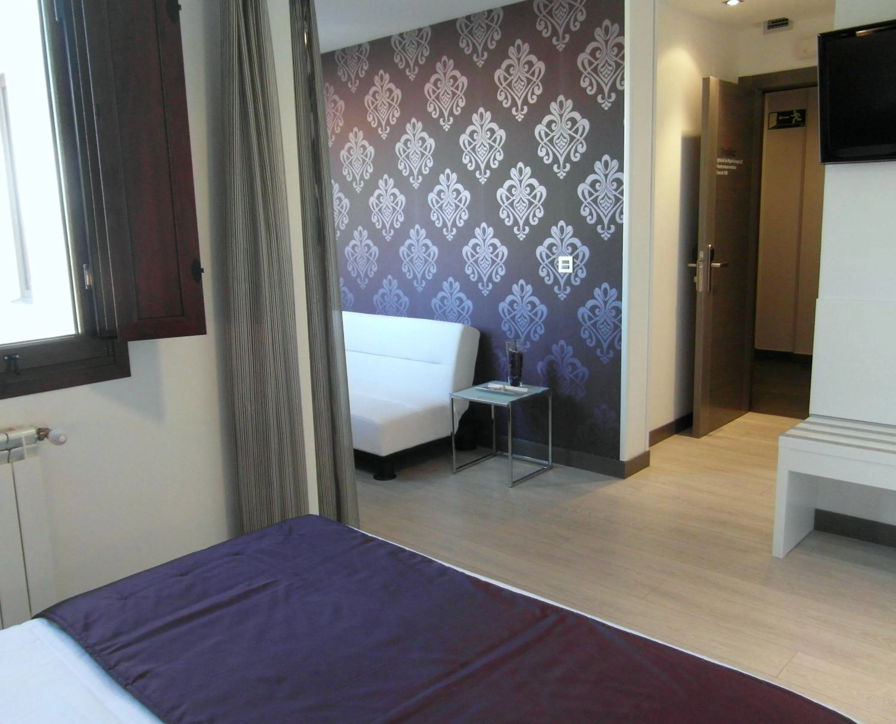 Photo of the whole room, Bed in Hotel Rural Villa de Berlanga
