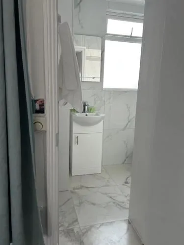 PADDINGTON HYDE PARK APARTMENT