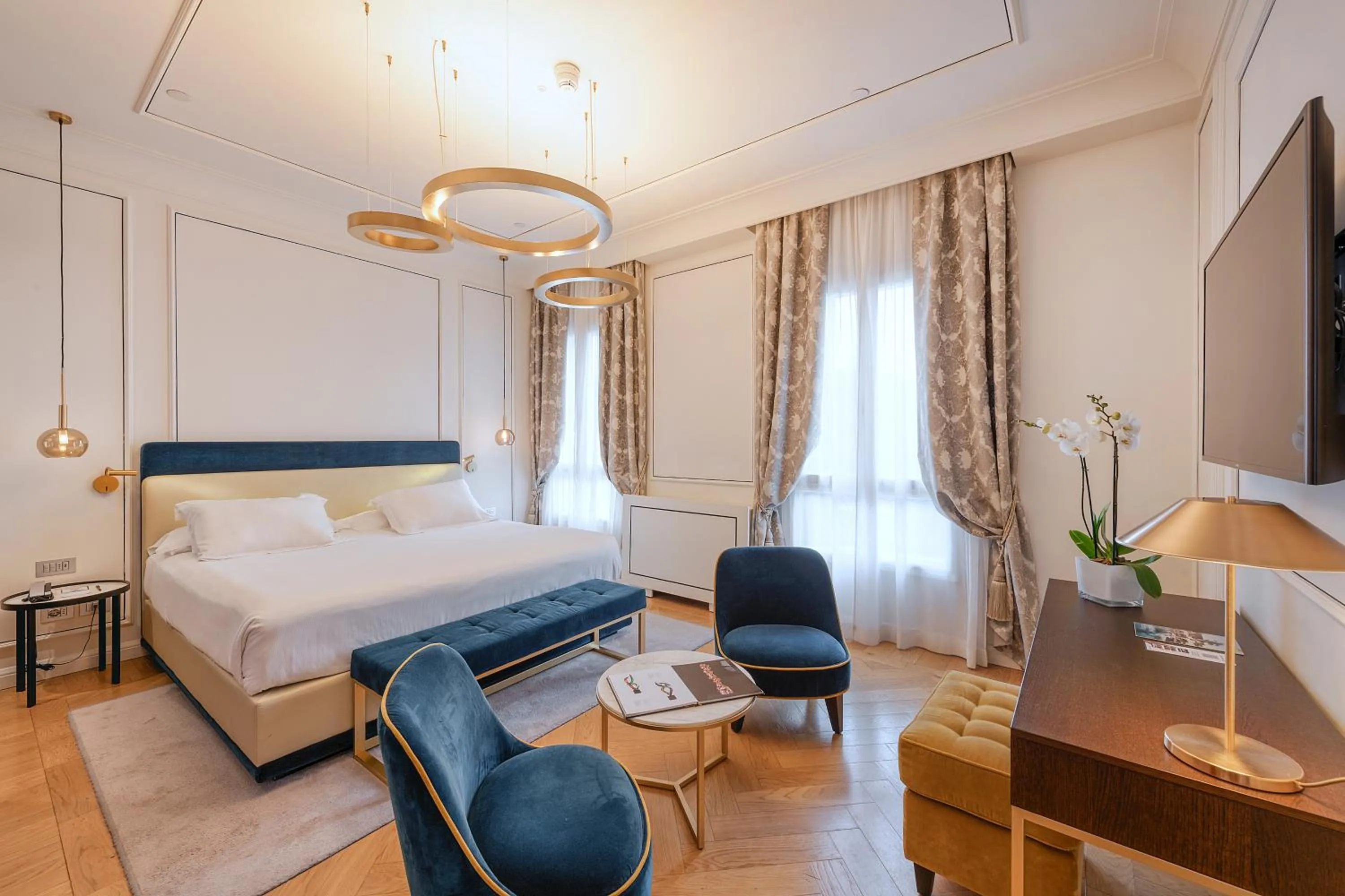 Bedroom, Bed in H10 Palazzo Canova