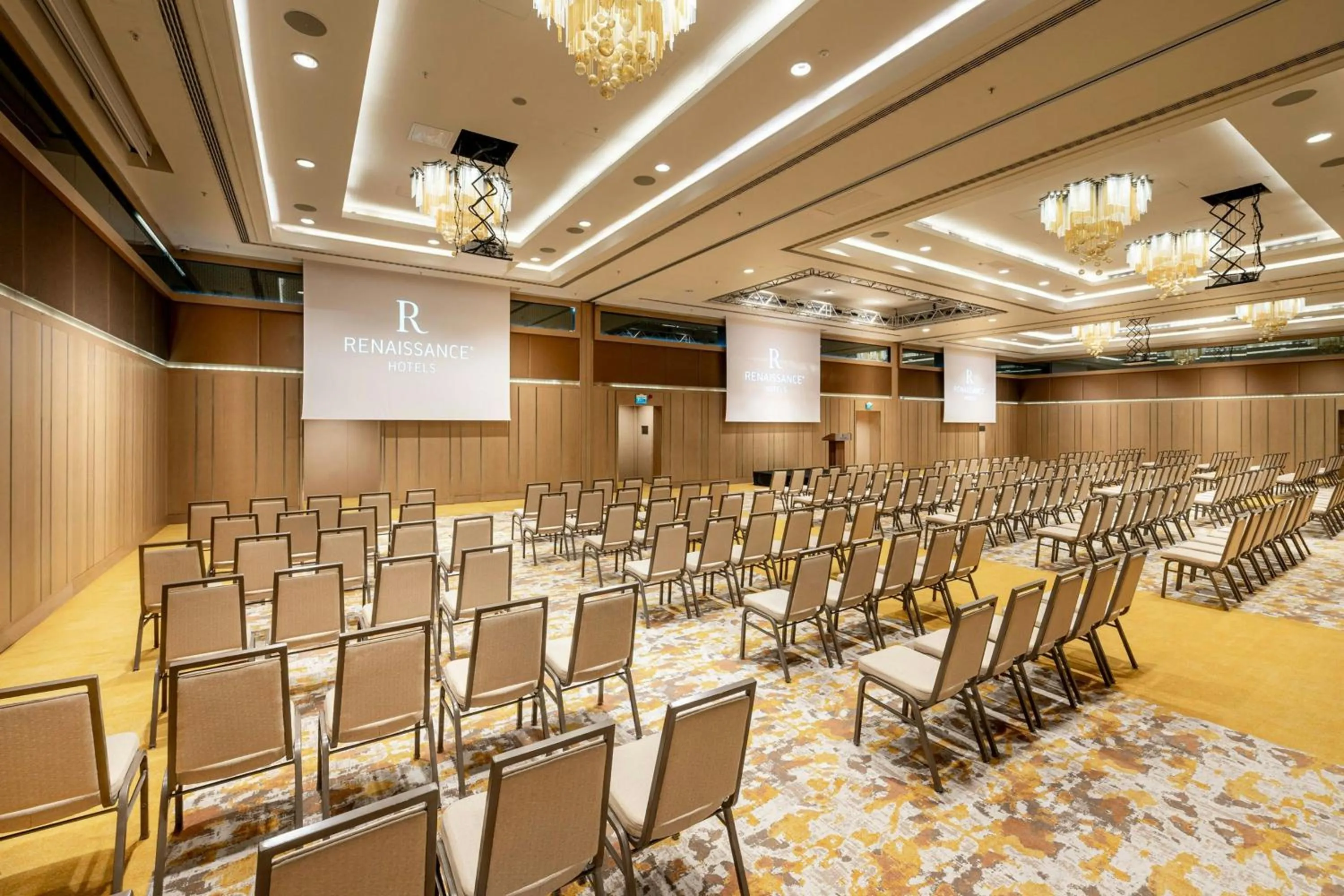 Meeting/conference room in Renaissance Istanbul Polat Bosphorus Hotel