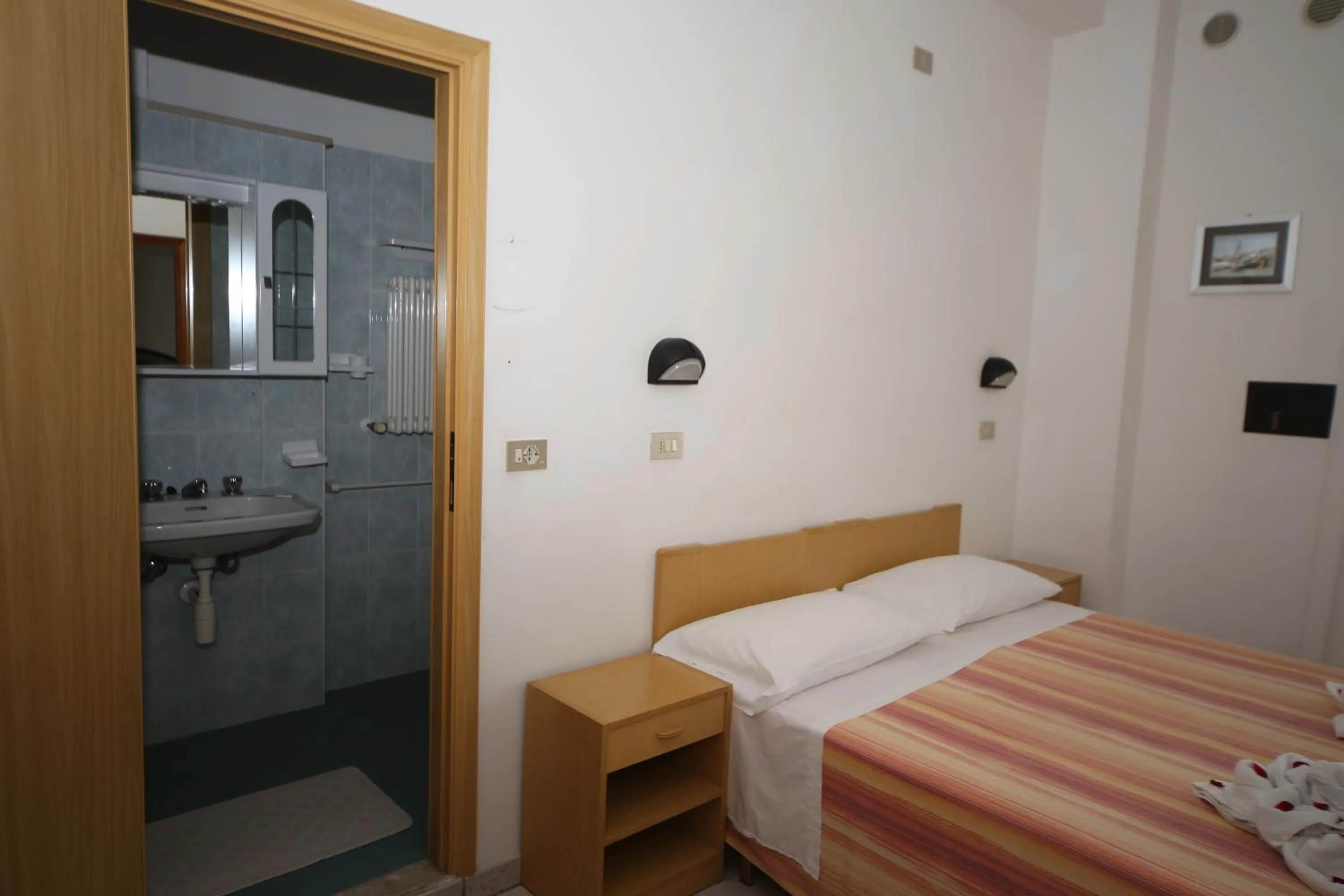 Bedroom in Hotel Lugano