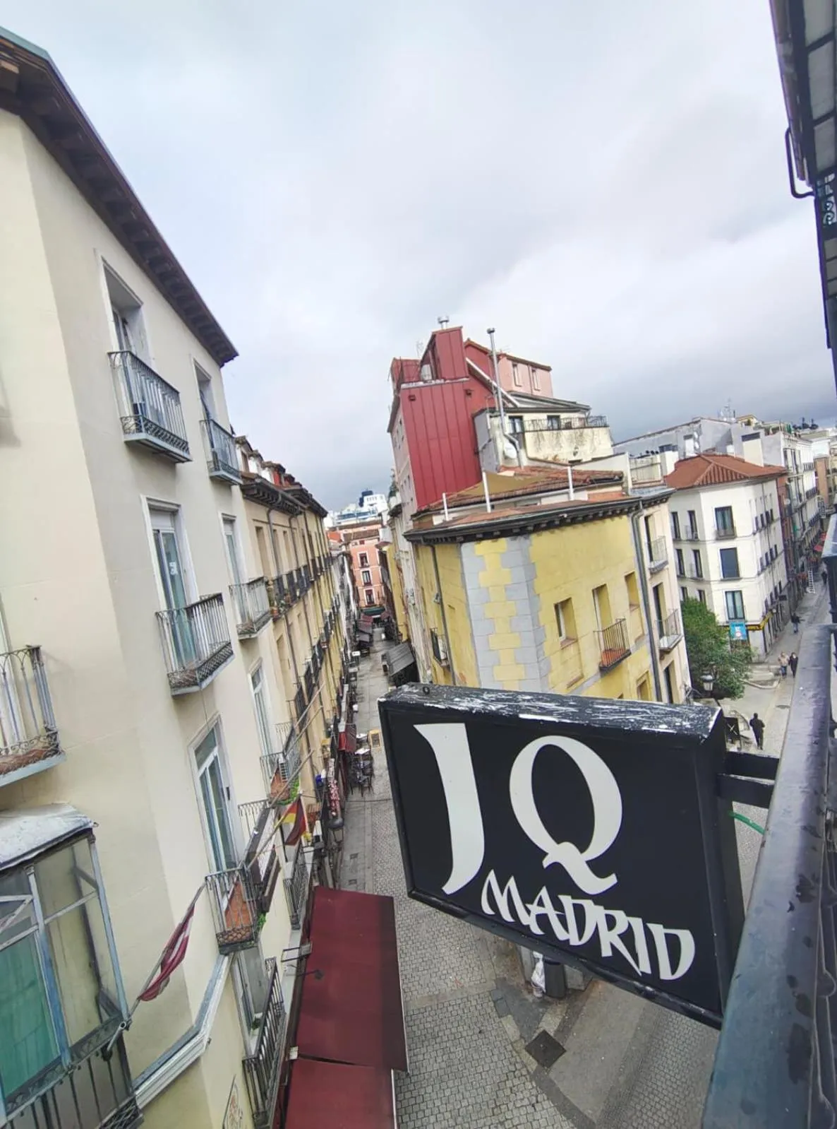 Property logo or sign in Hostal JQ Madrid 1