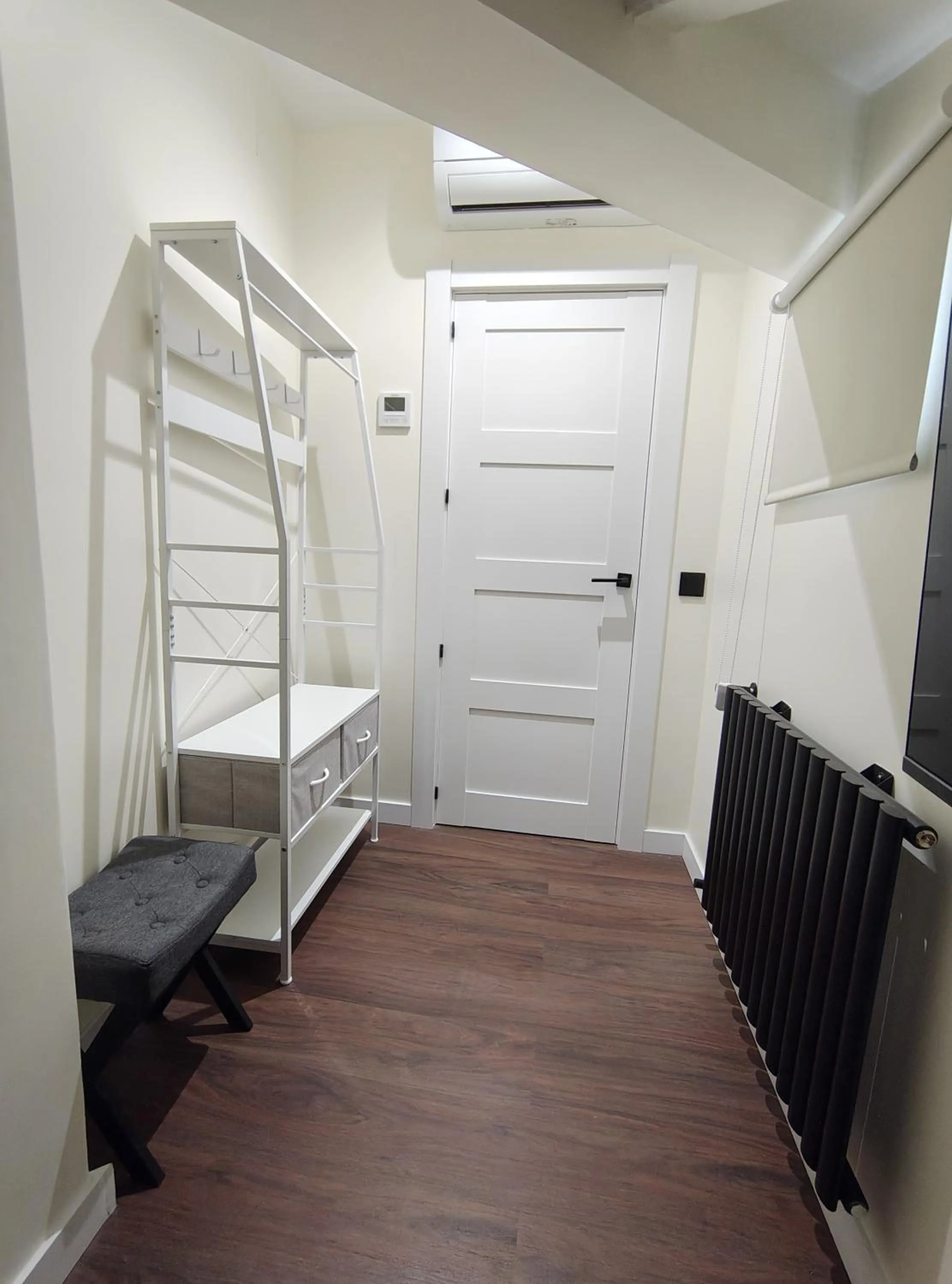 Bedroom in Hostal JQ Madrid 1