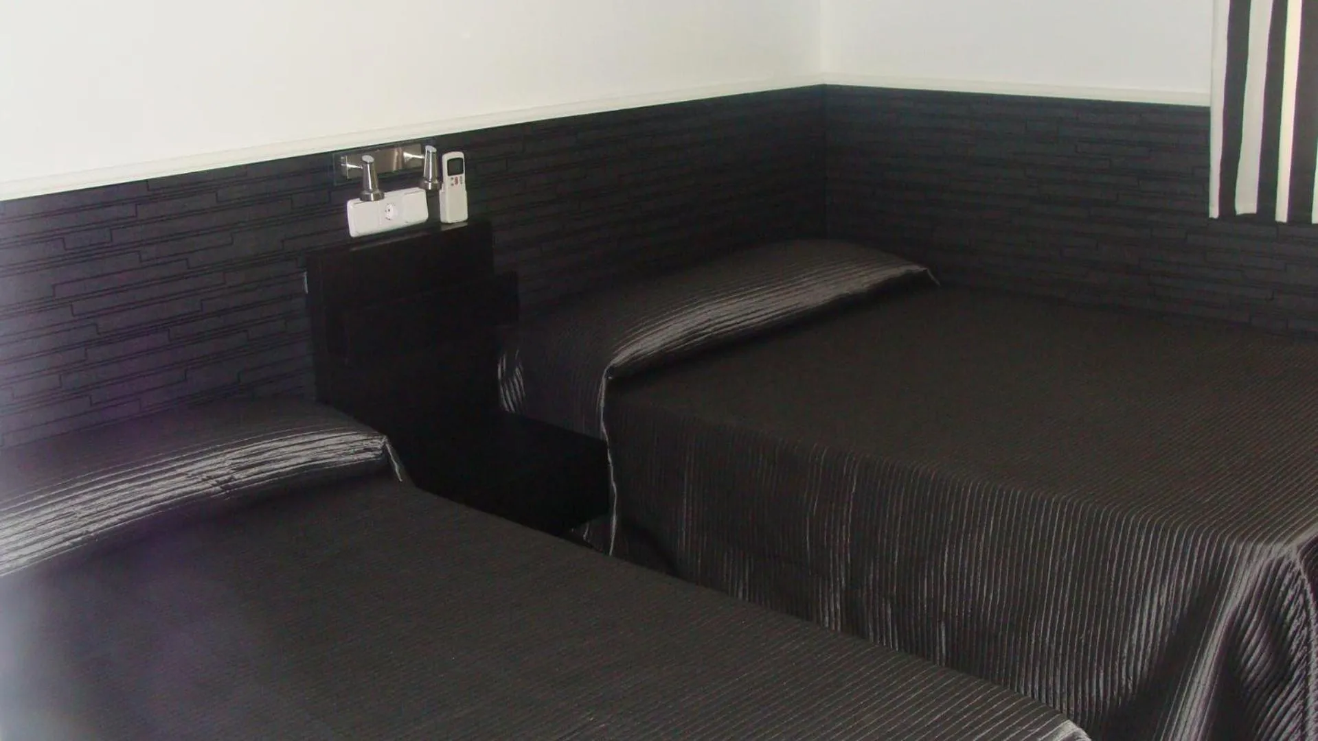 Photo of the whole room, Bed in Hostal JQ Madrid 1