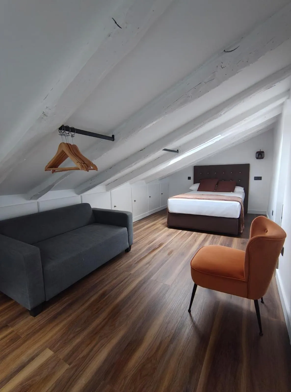 Photo of the whole room, Bed in Hostal JQ Madrid 1