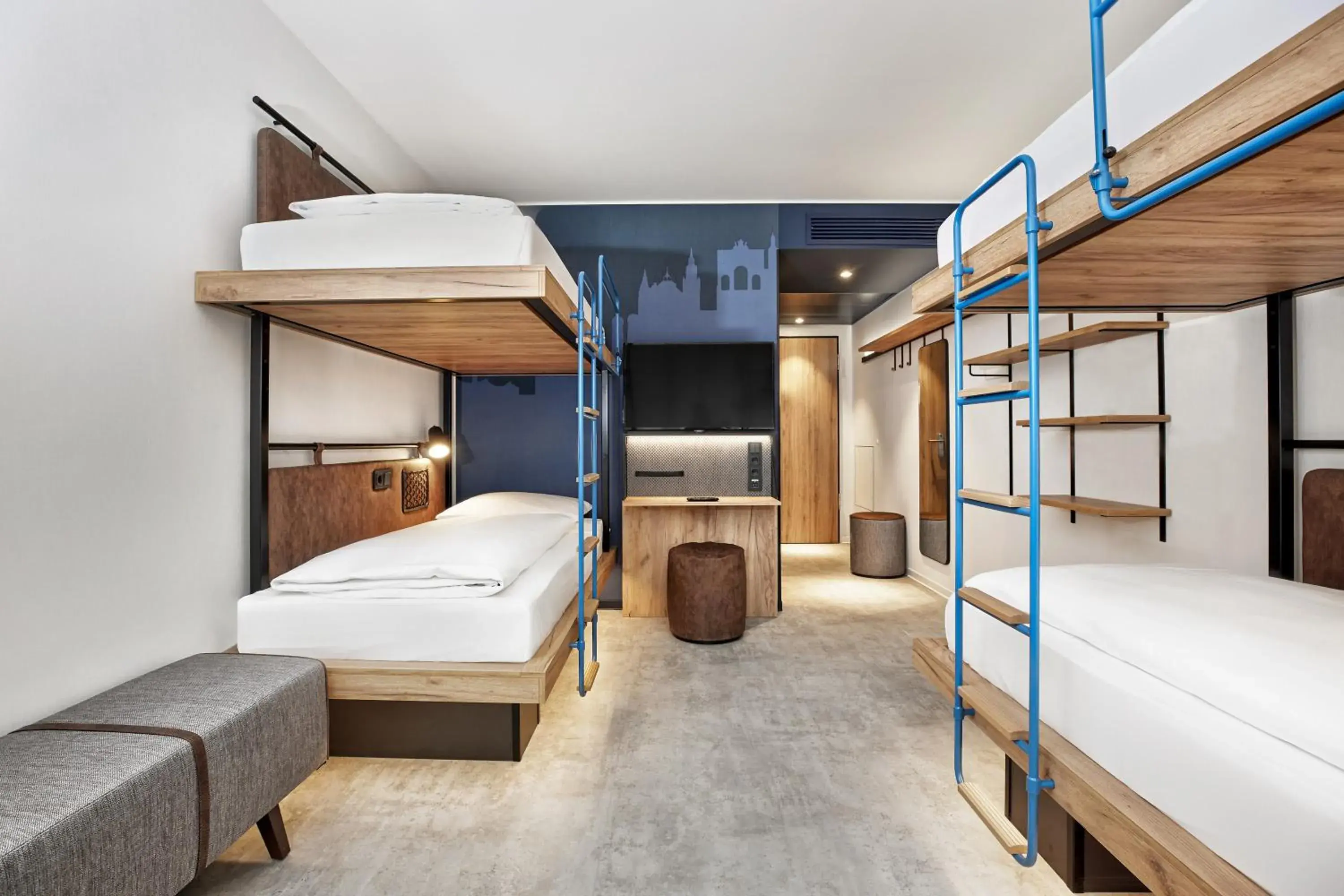 Photo of the whole room, Bed in H2 Hotel München Olympiapark Photo of the whole room, Bed in H2 Hotel München Olympiapark