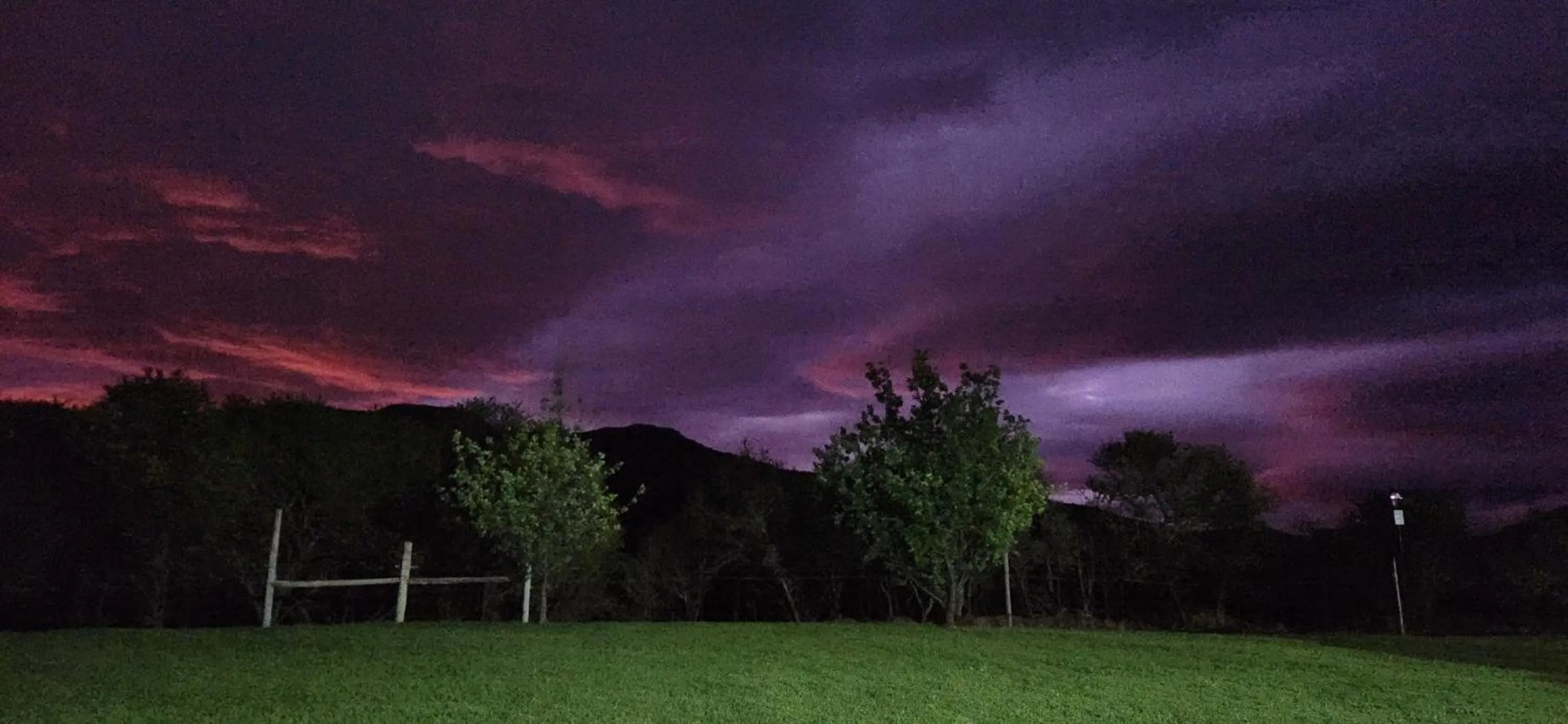 a Dam's View Accommodation
