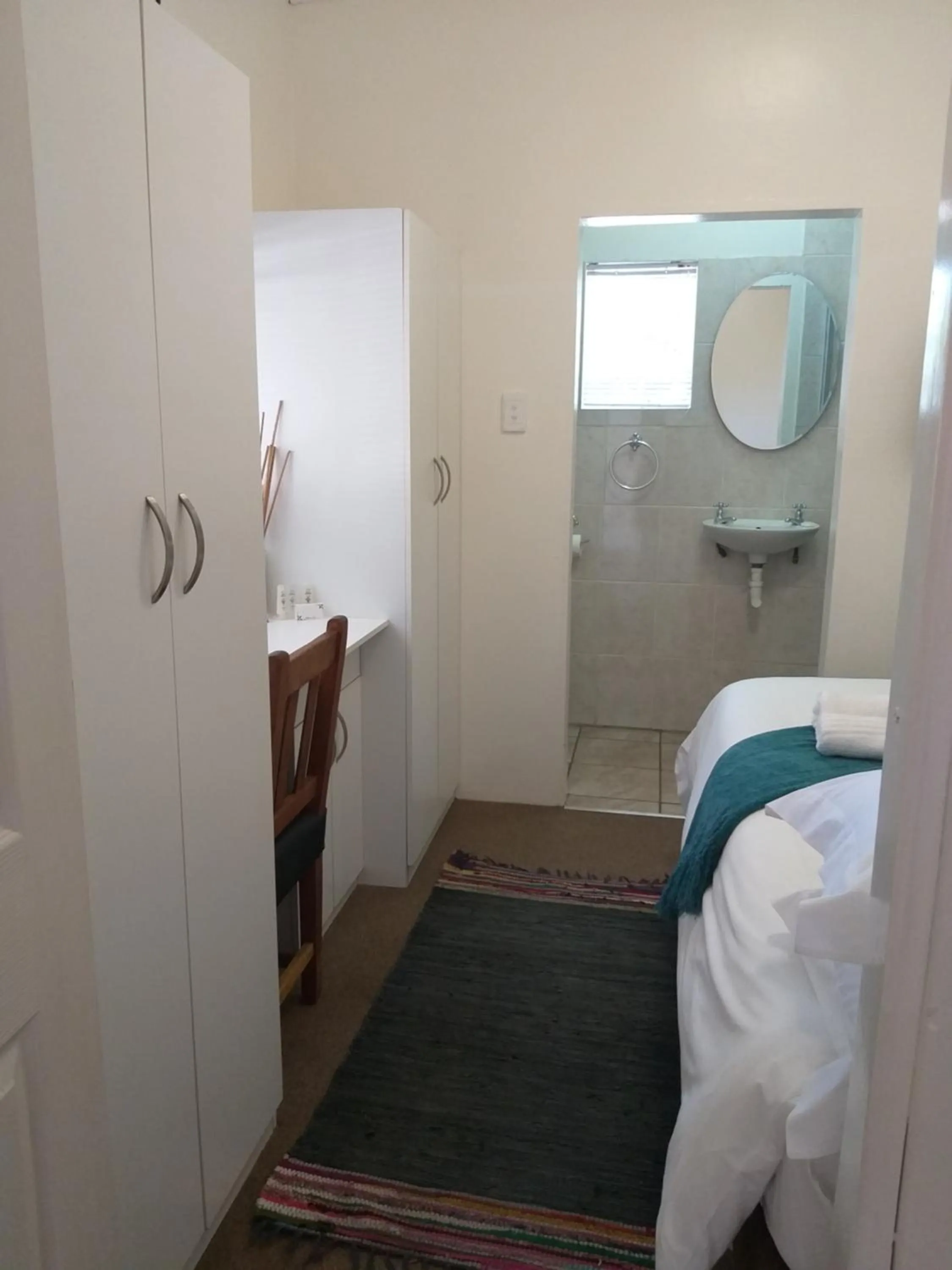 a Dam's View Accommodation