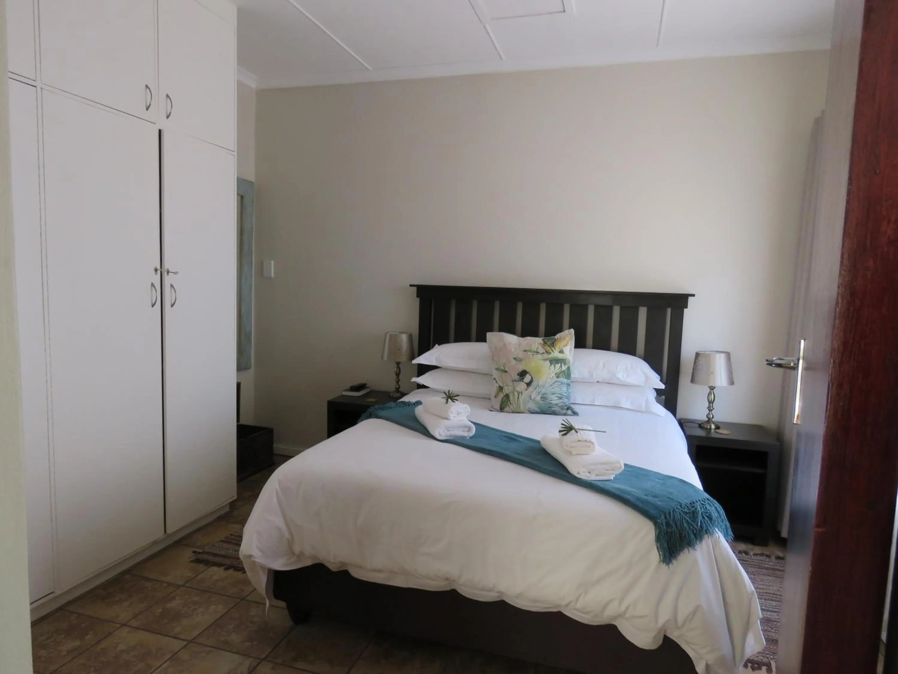 Bed in a Dam's View Accommodation