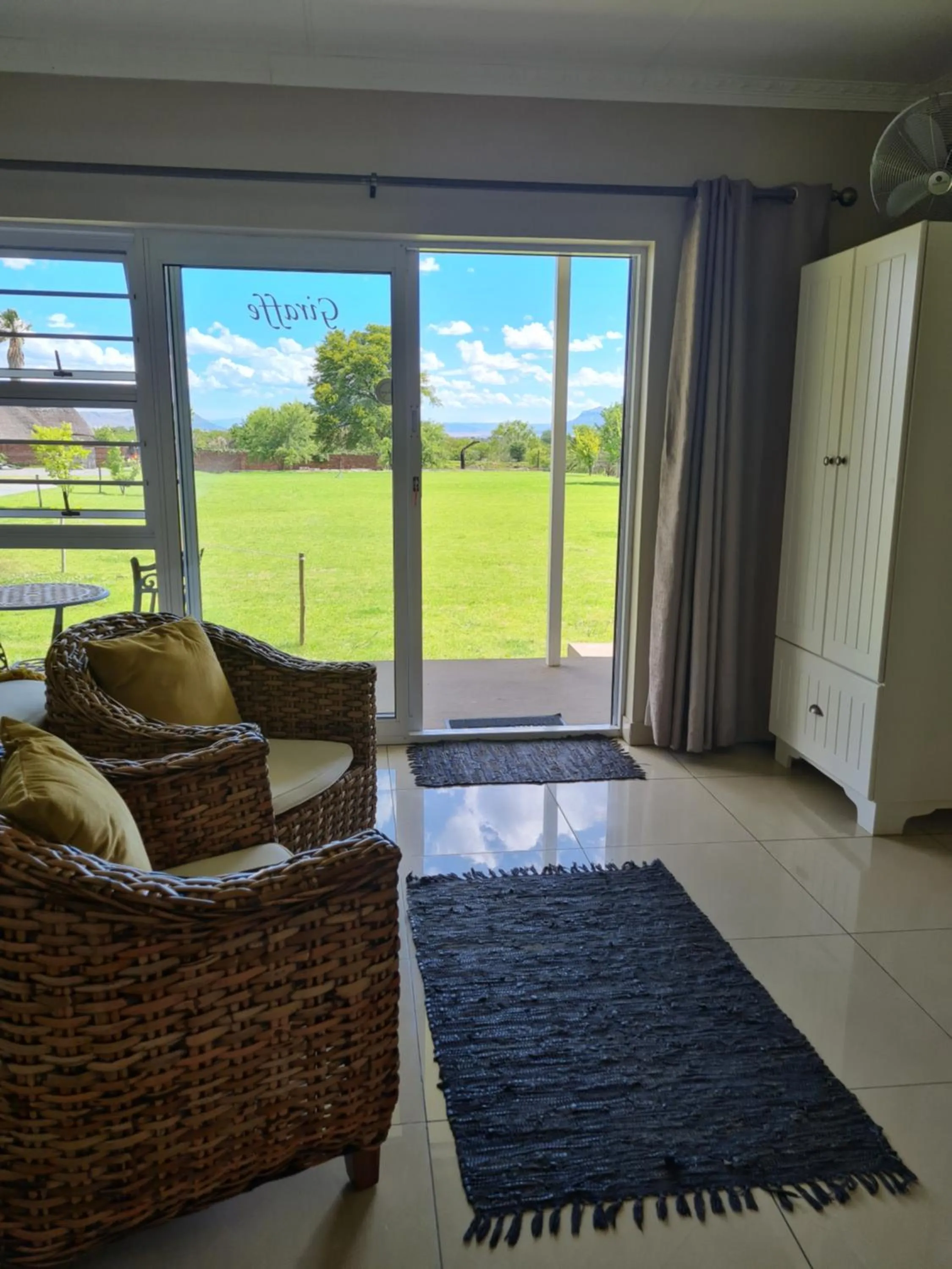 a Dam's View Accommodation