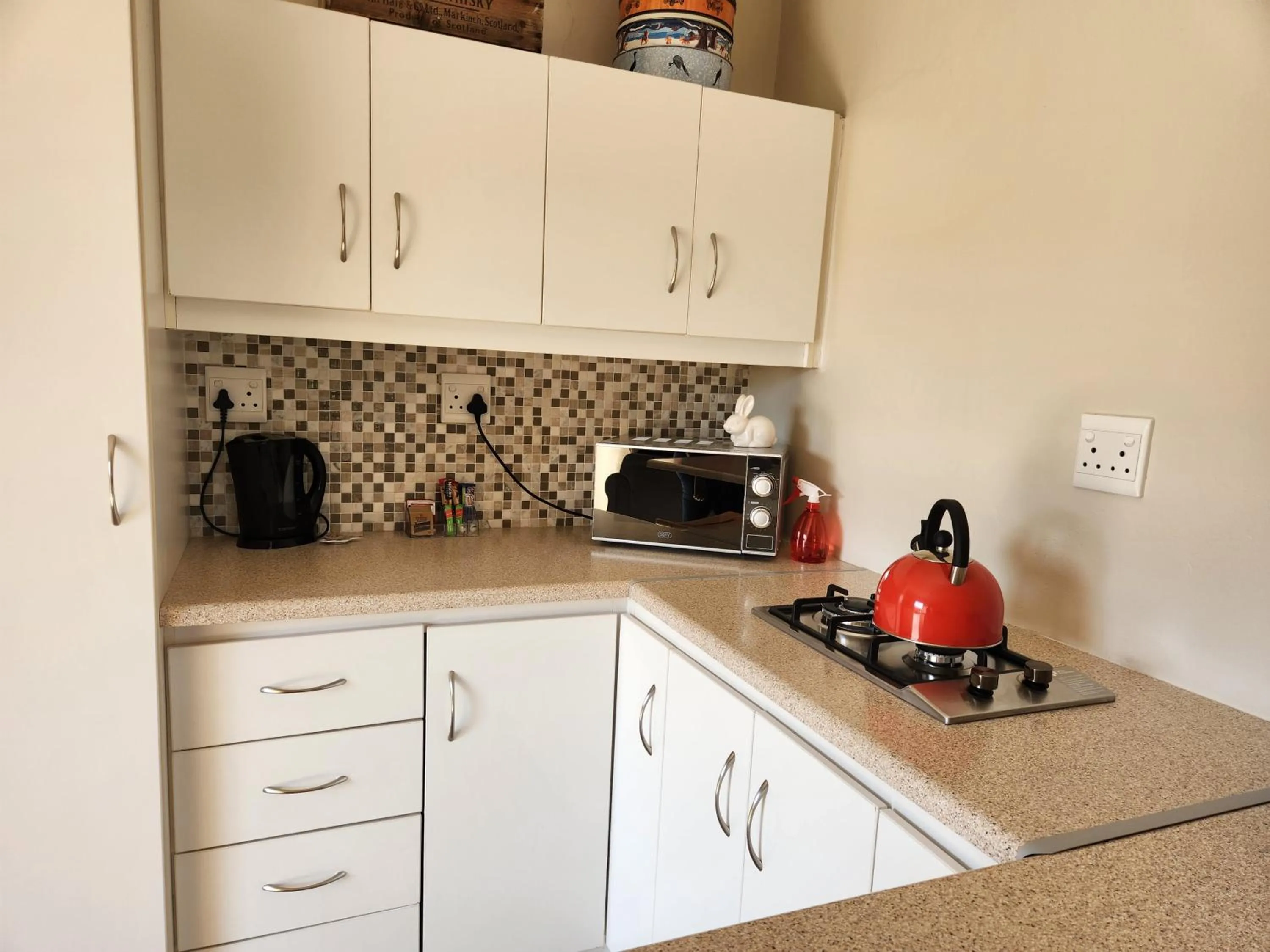 a Dam's View Accommodation