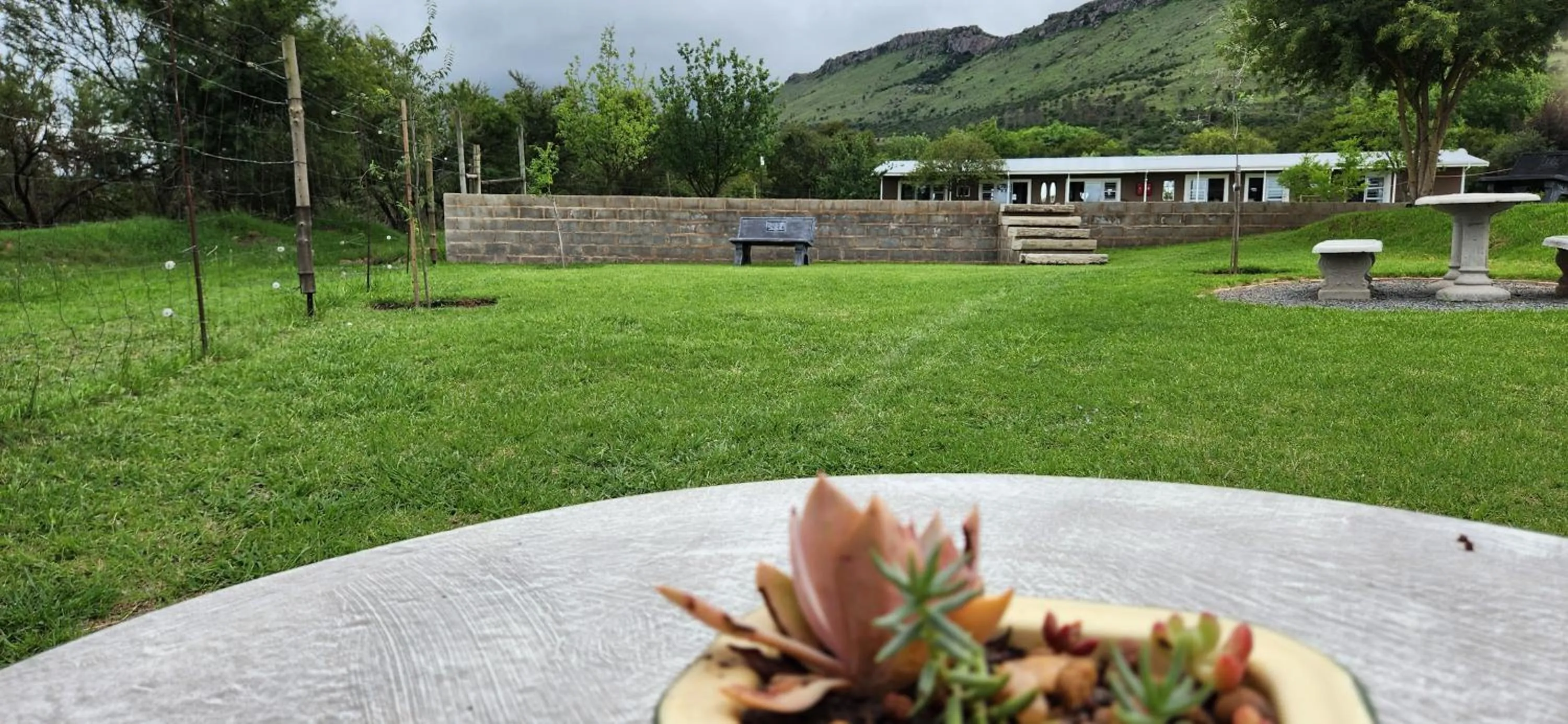 a Dam's View Accommodation