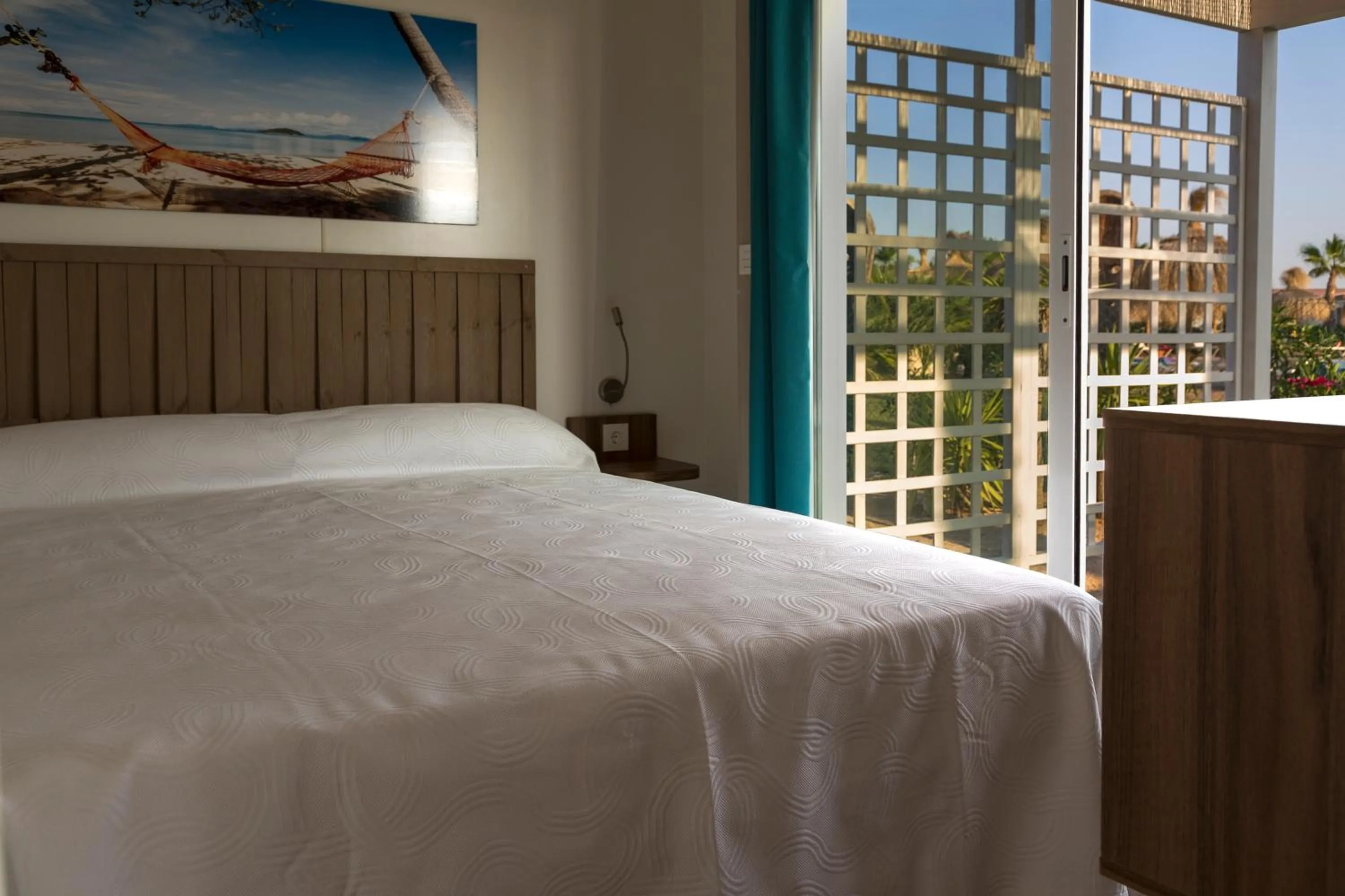 Bedroom, Bed in Alannia Costa Blanca