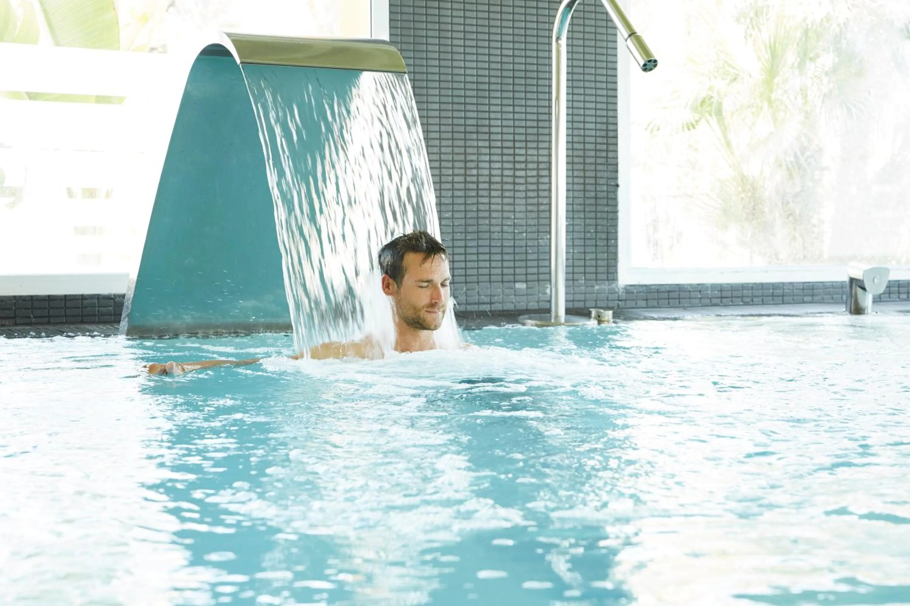 Hot Spring Bath in Alannia Costa Blanca