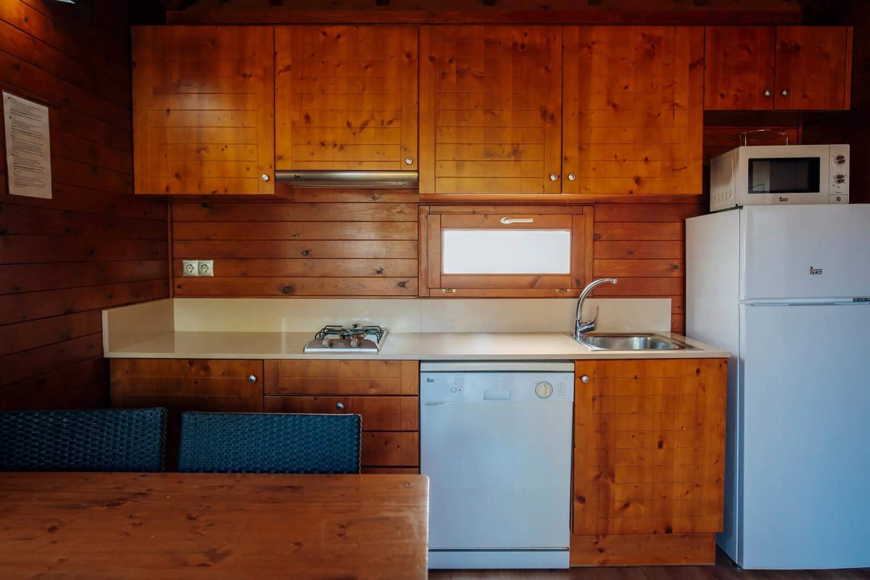 Kitchen or kitchenette in Alannia Costa Blanca