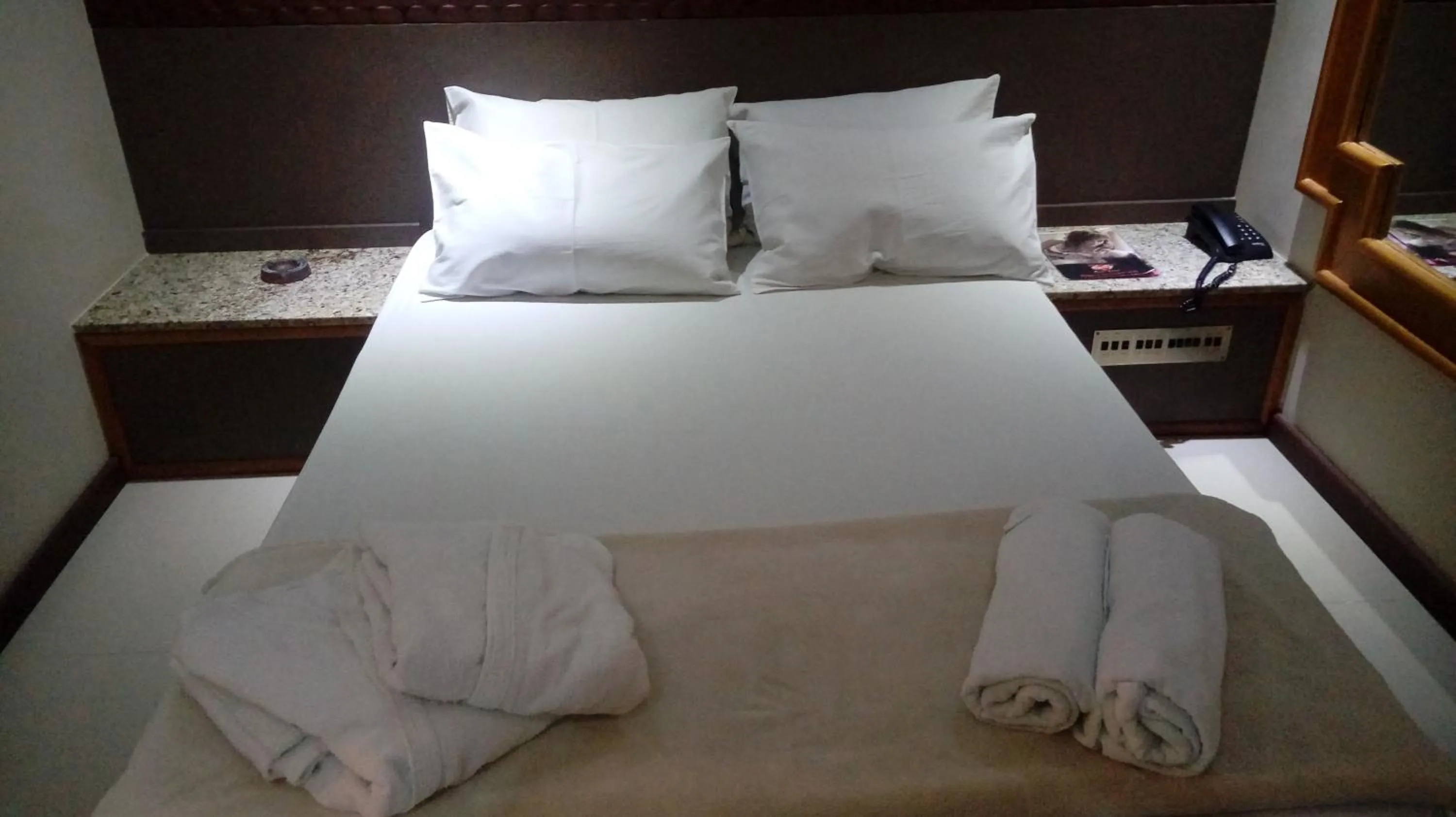 Bed in Hotel La Costa - Adults Only