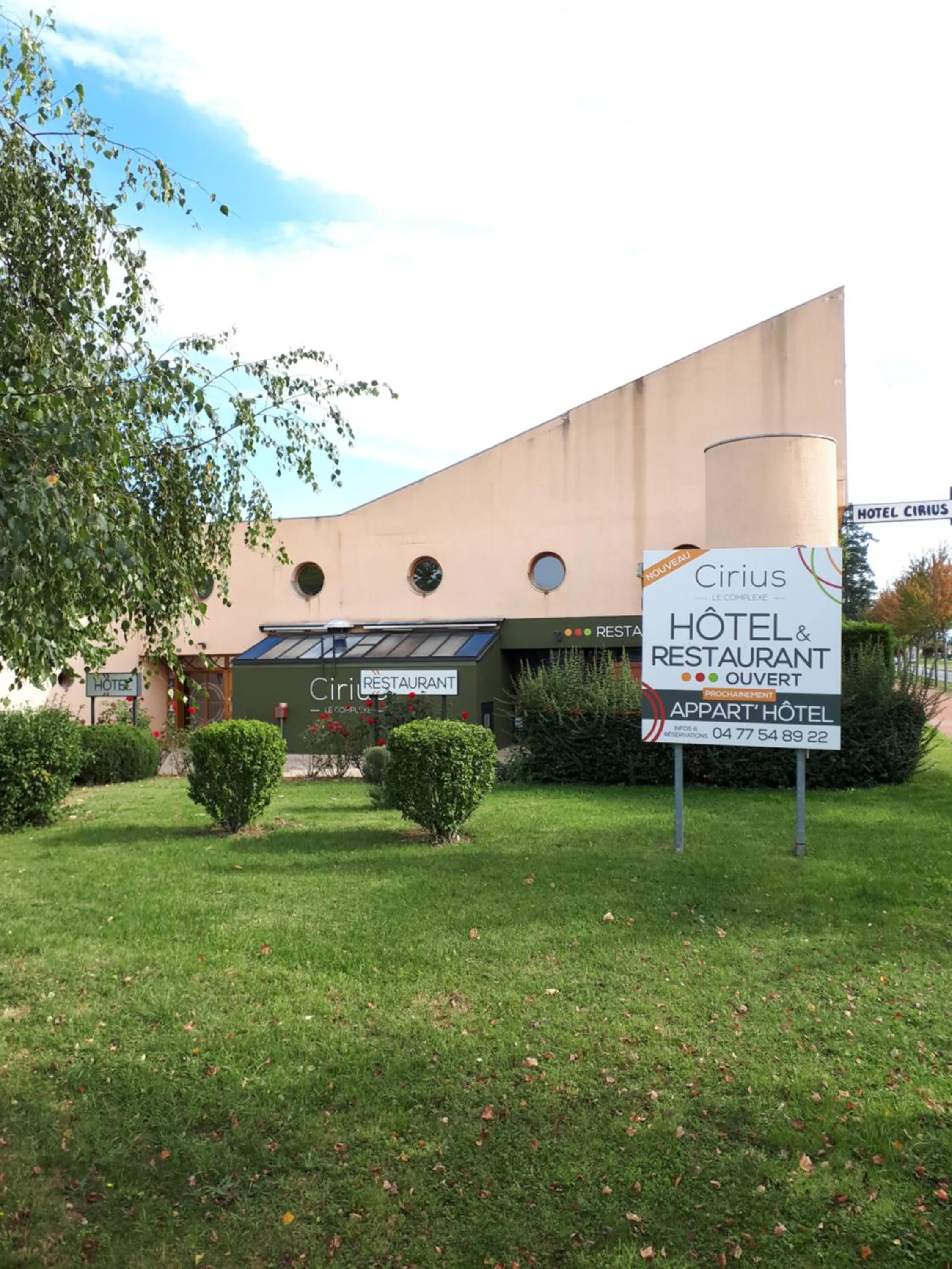 Property building in HOTEL RESTAURANT CIRIUS