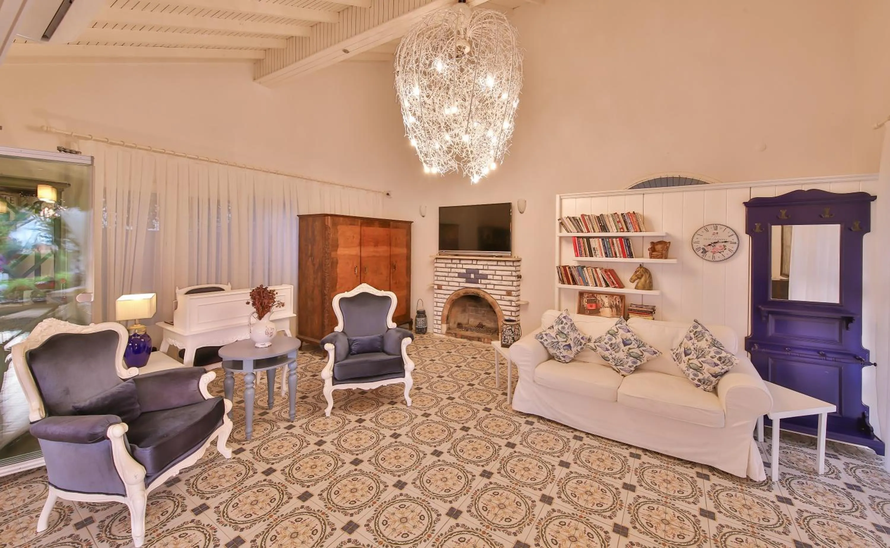 Property building in Palas Ilıca