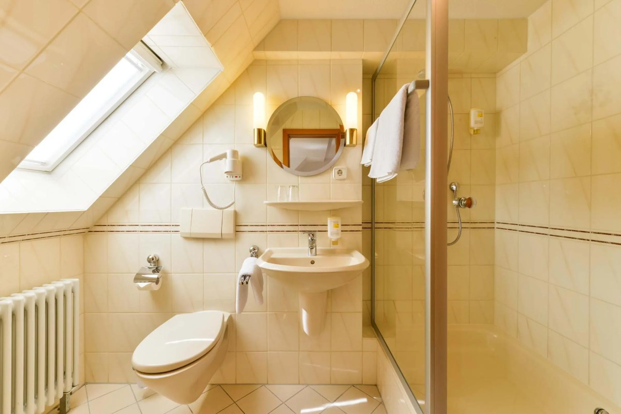 Photo of the whole room in Jauch's Löwen Hotel-Restaurant