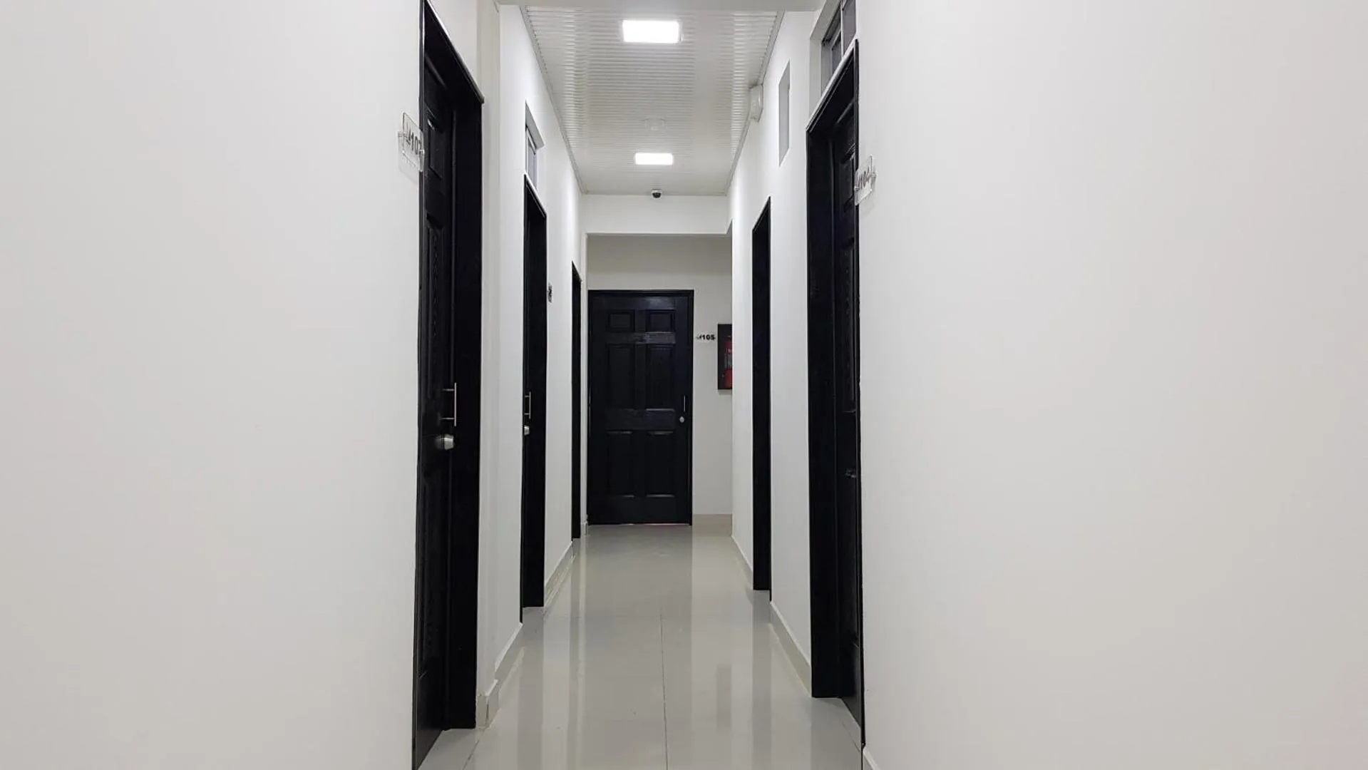 Property building in Hotel Milan Costa Rica