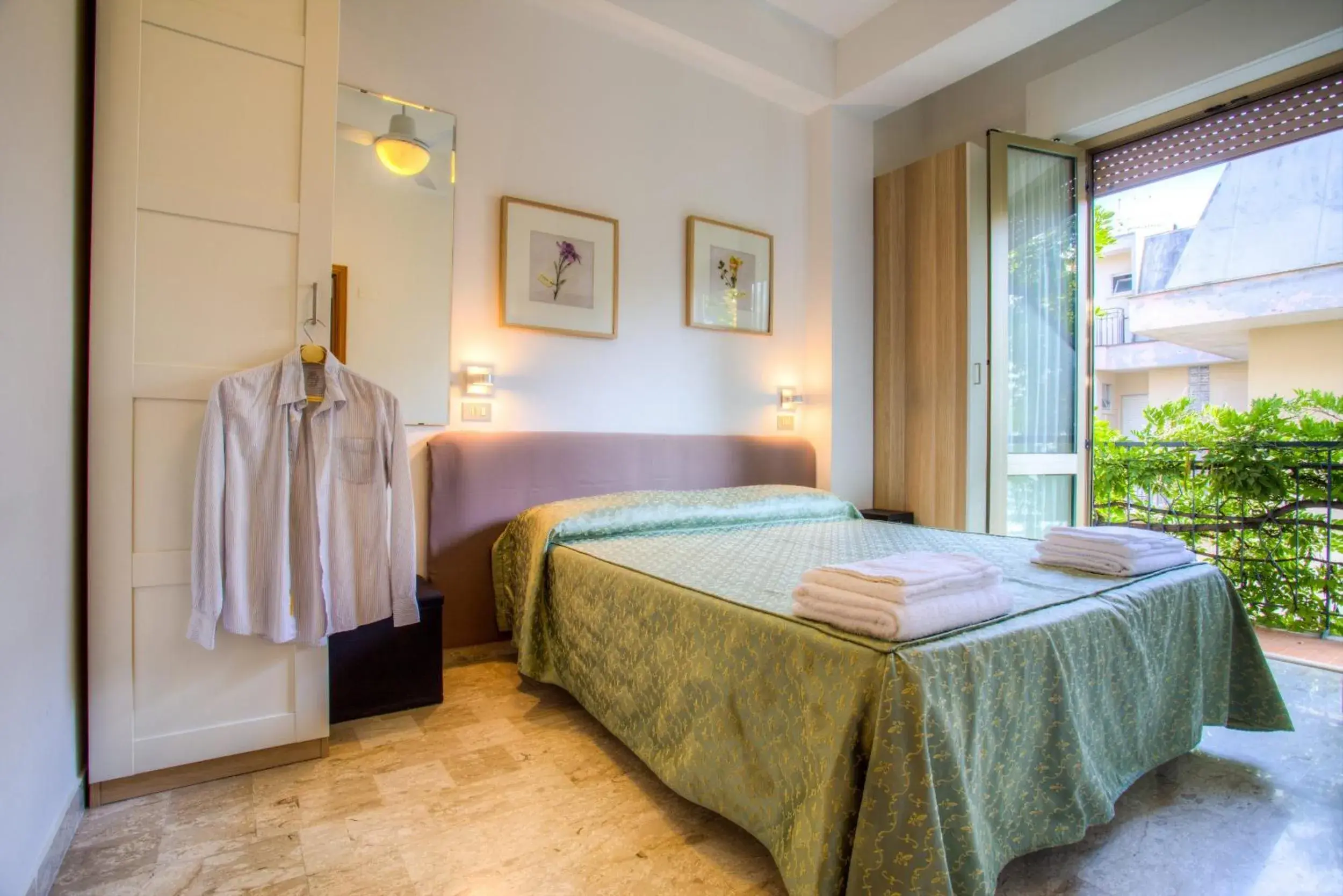 Small Double Room in Albergo Villa Lucia Small Double Room in Albergo Villa Lucia