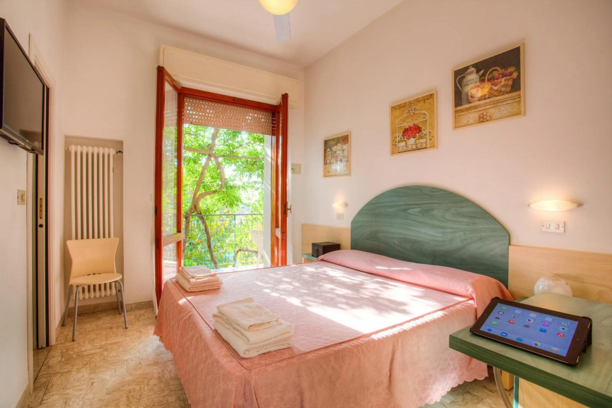 Photo of the whole room in Albergo Villa Lucia