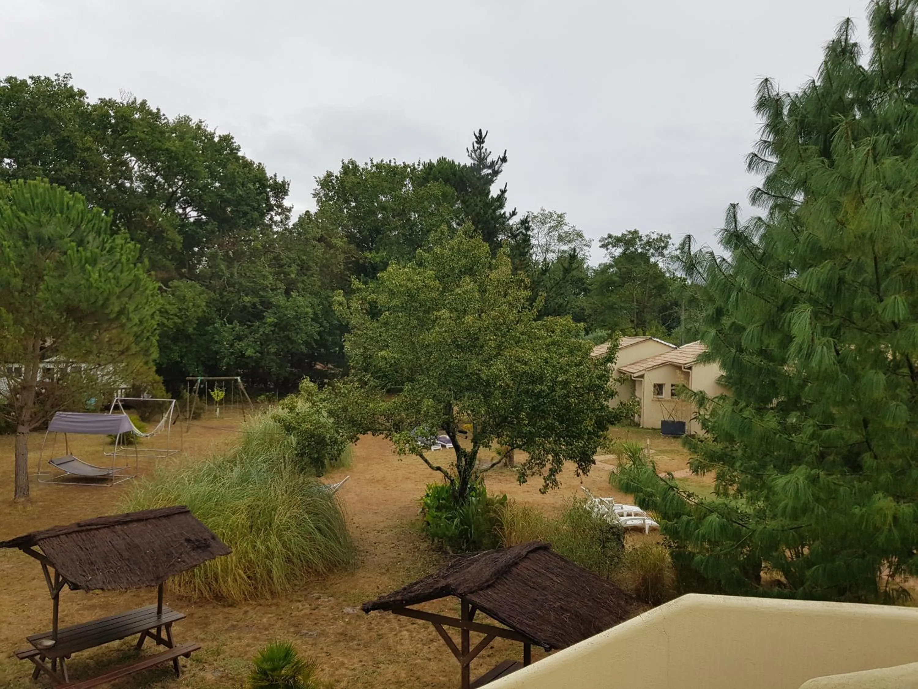 Acacias Hôtel Motel