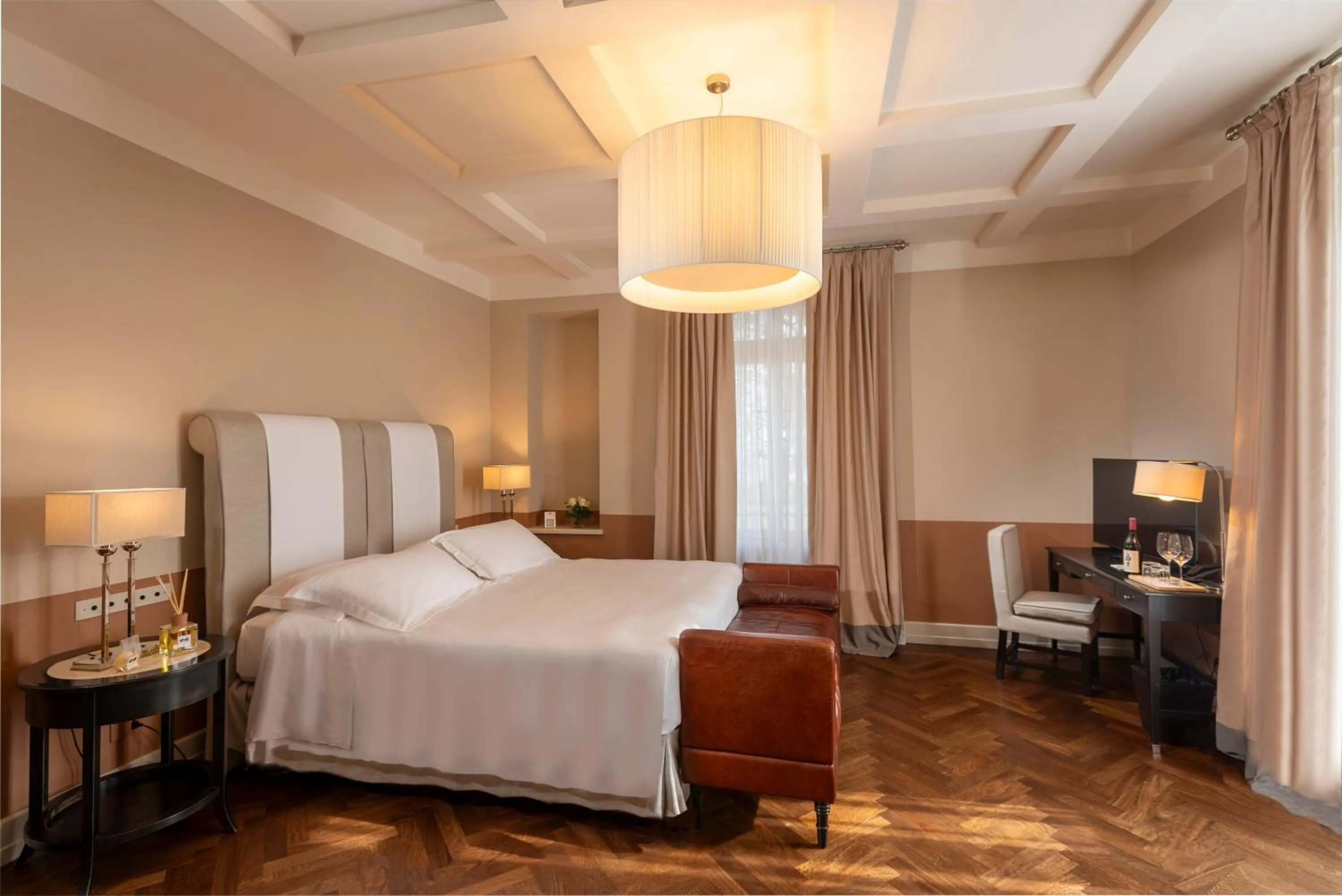 Bedroom, Bed in Villa Pattono Relais