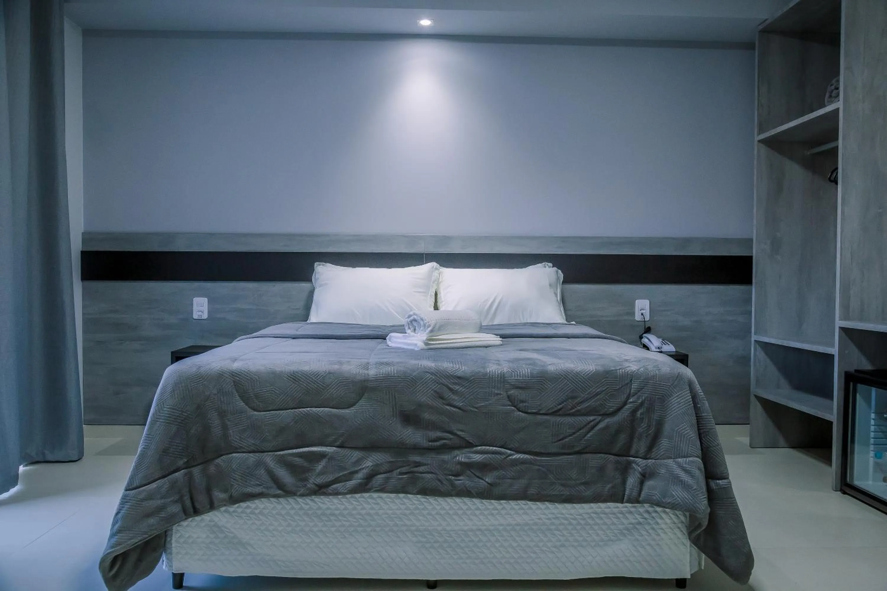 Bed in Hotel Prime Executive