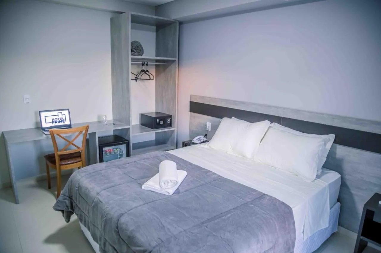 Bed in Hotel Prime Executive