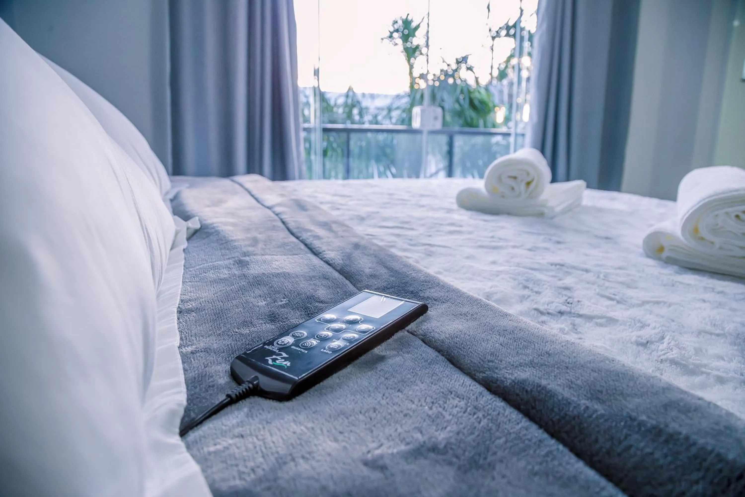 Bed in Hotel Prime Executive