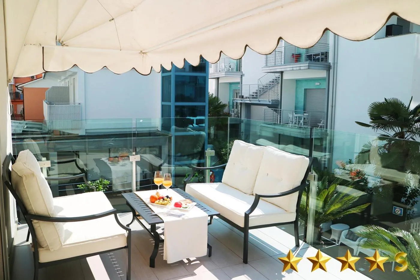 Balcony/Terrace in Hotel Rossini 4S