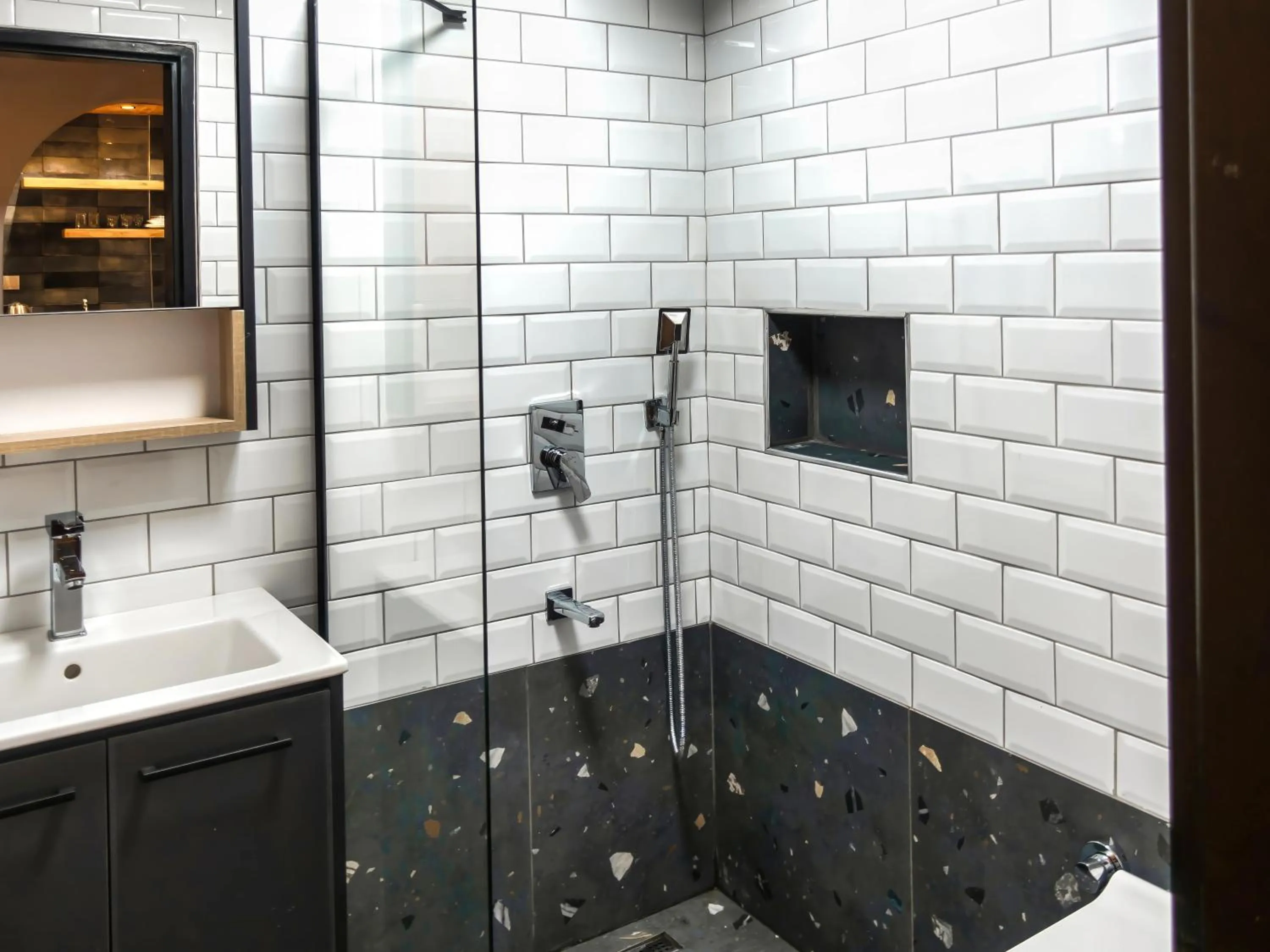 Shower in Bella Rose Apart Hotel, Alanya