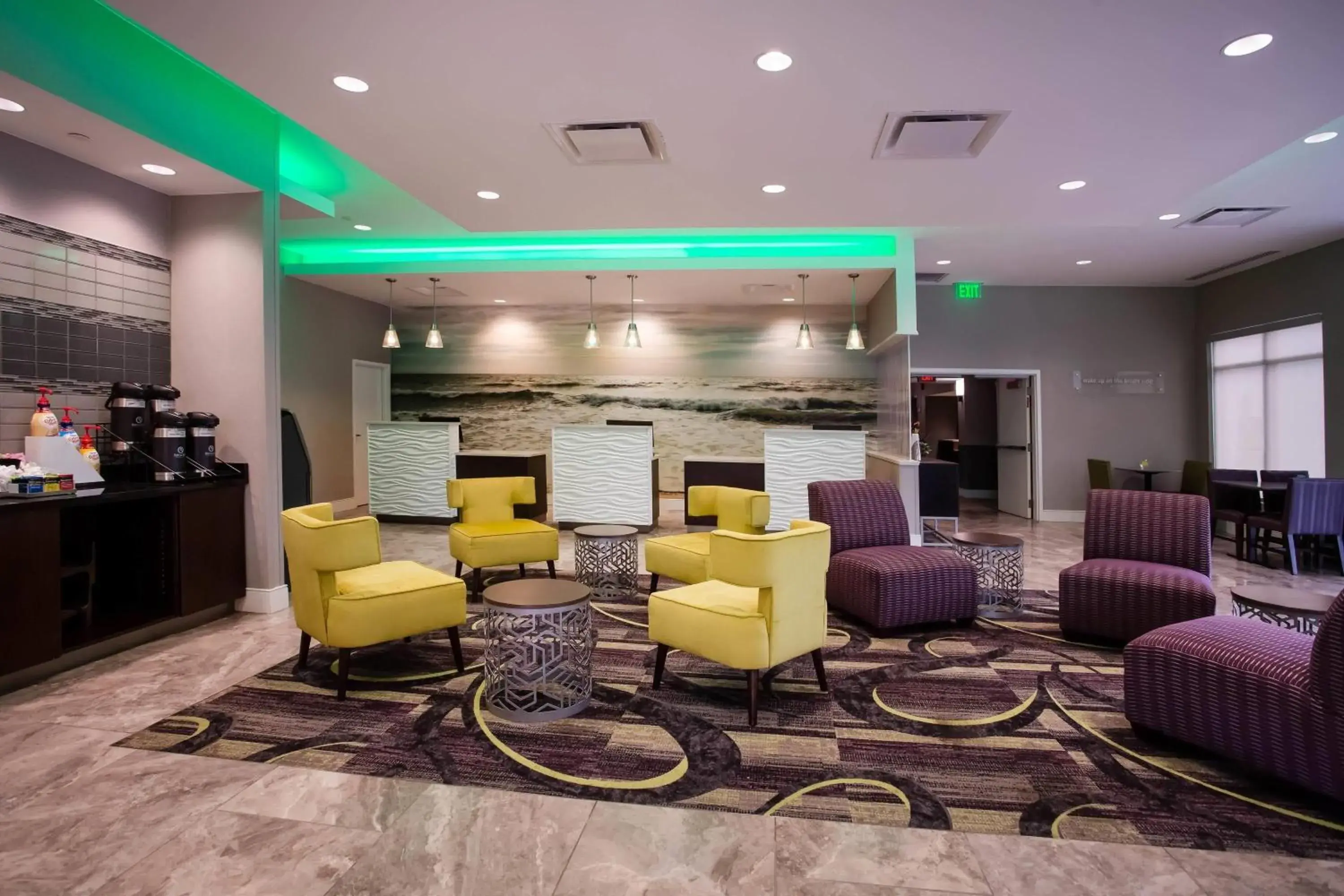 Lobby or reception in La Quinta by Wyndham Virginia Beach Lobby or reception in La Quinta by Wyndham Virginia Beach