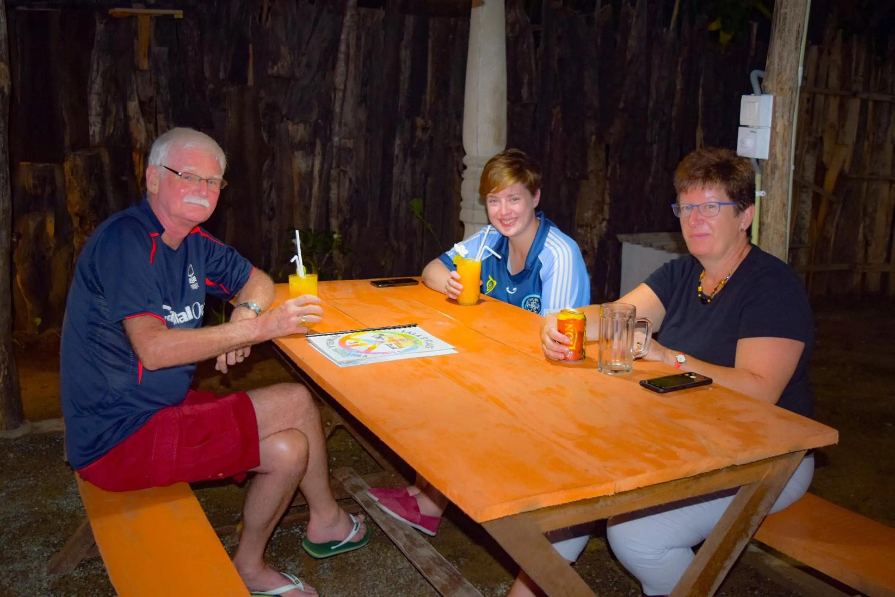 Restaurant/places to eat in Lala's Place