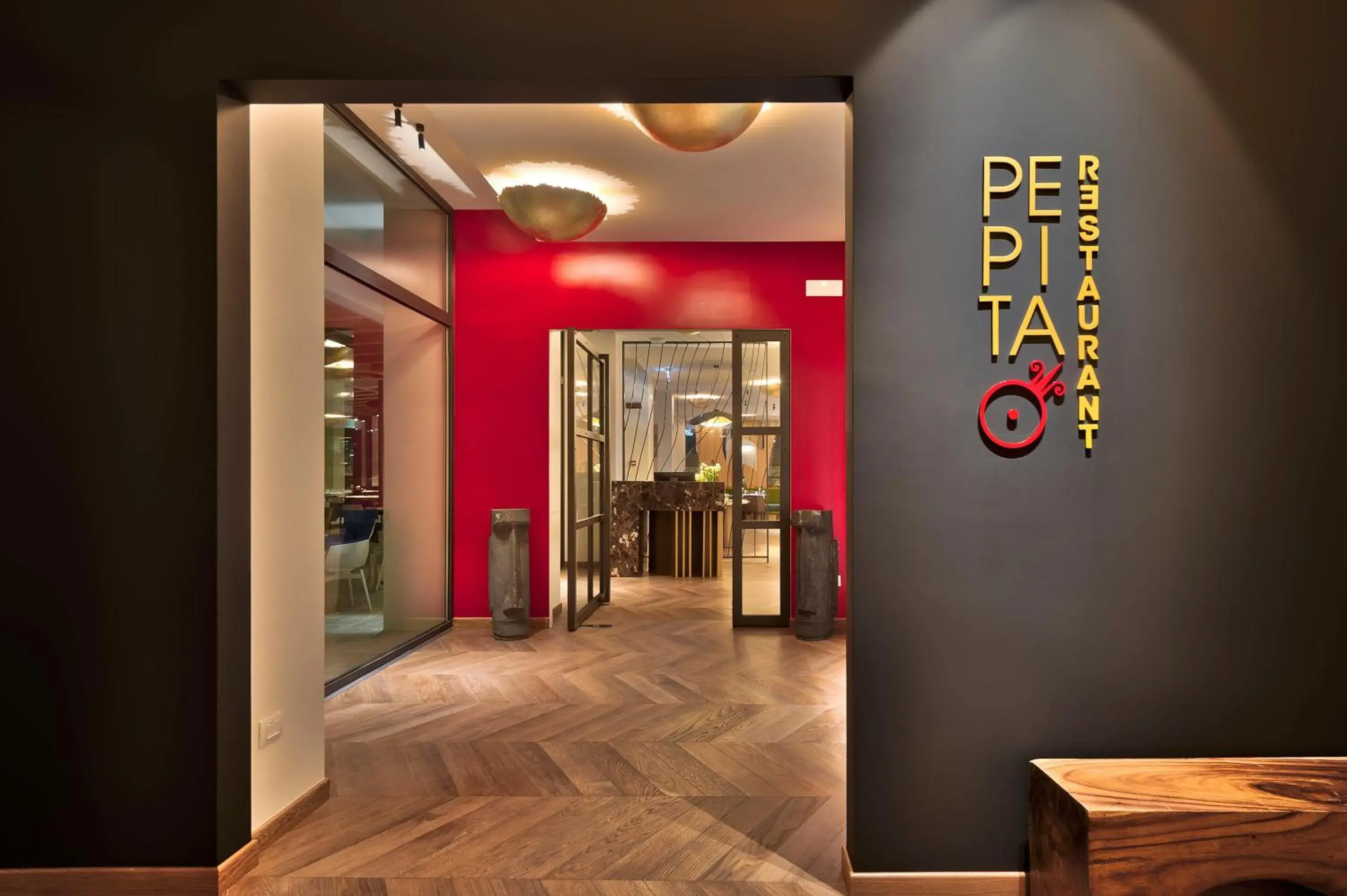 Restaurant/places to eat in Esplanade Tergesteo - Luxury Retreat Restaurant/places to eat in Esplanade Tergesteo - Luxury Retreat