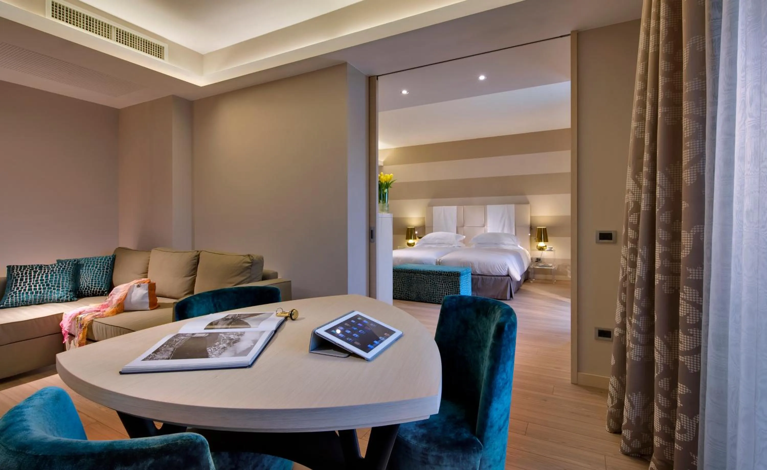 Living room, Bed in Esplanade Tergesteo - Luxury Retreat