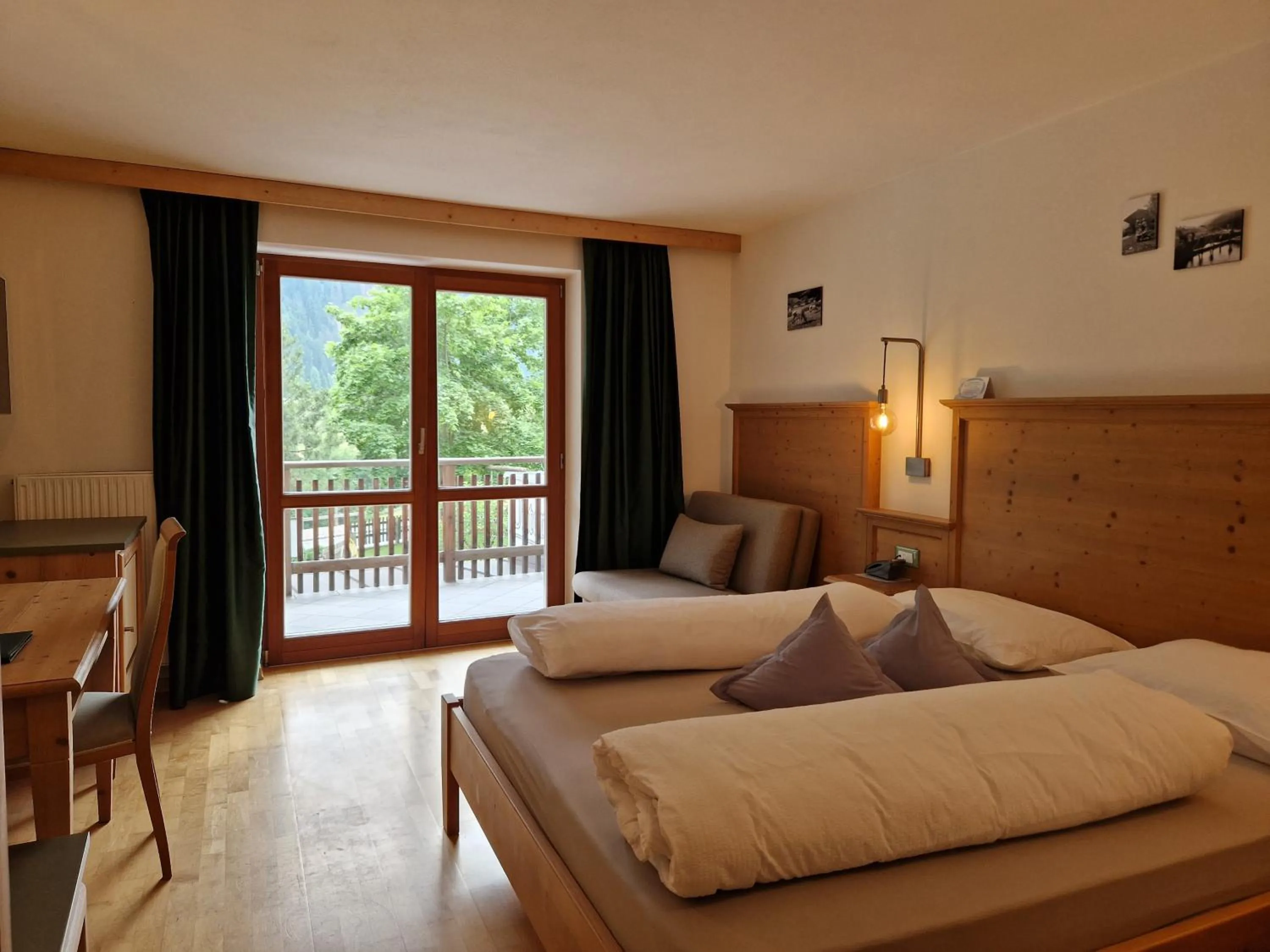 Bedroom, Bed in Natur Pur Hotel Unterpichl