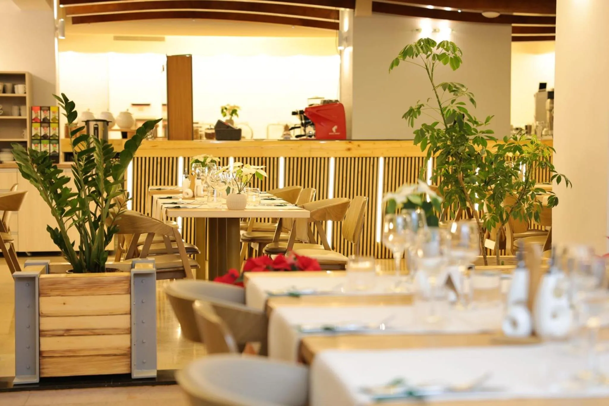 Restaurant/places to eat in Hotel Orizont