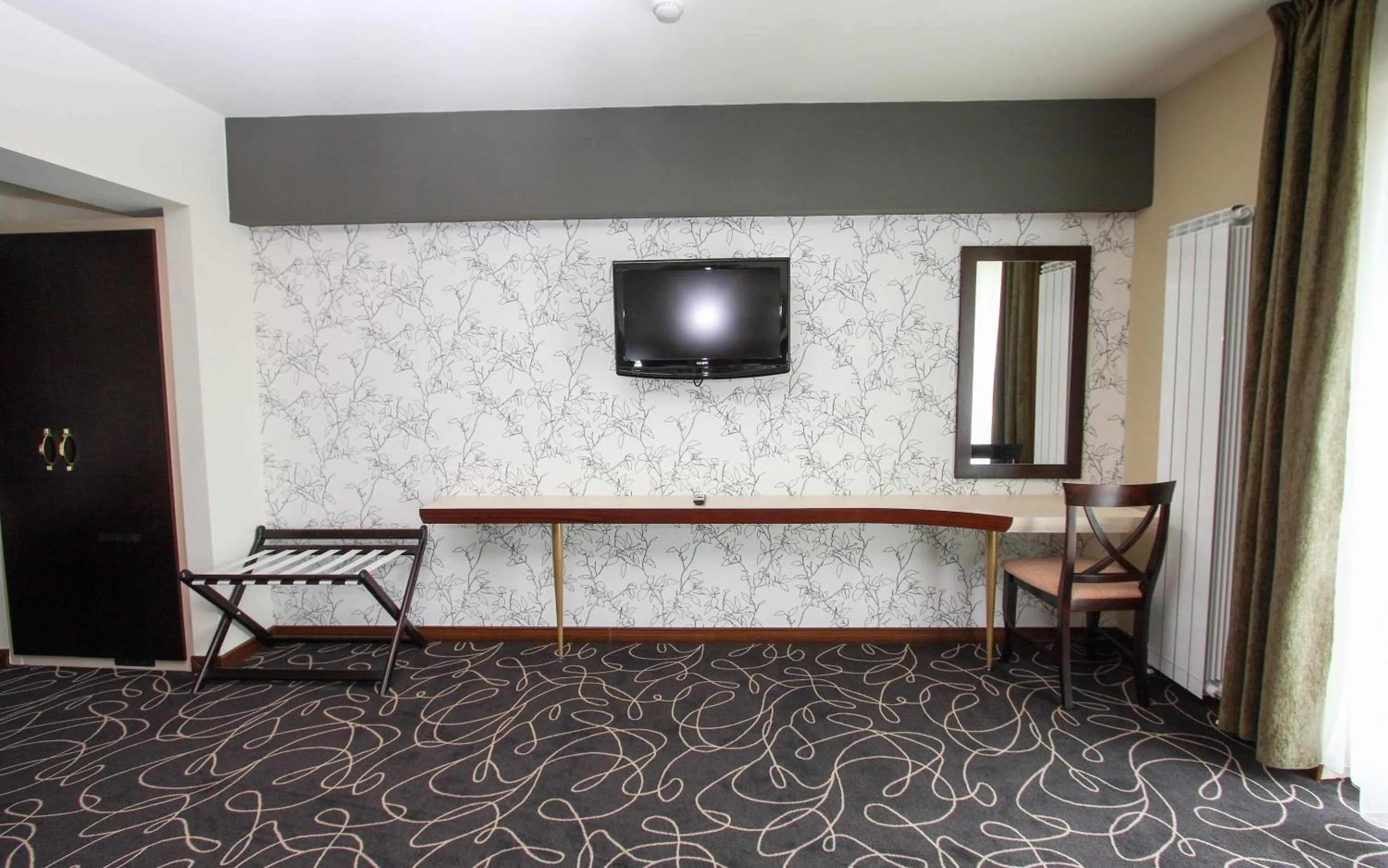 Photo of the whole room in Hotel Orizont