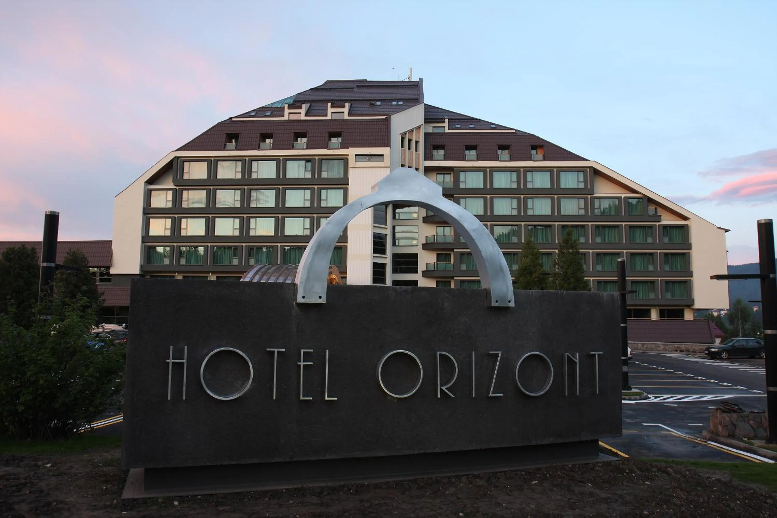Facade/entrance in Hotel Orizont