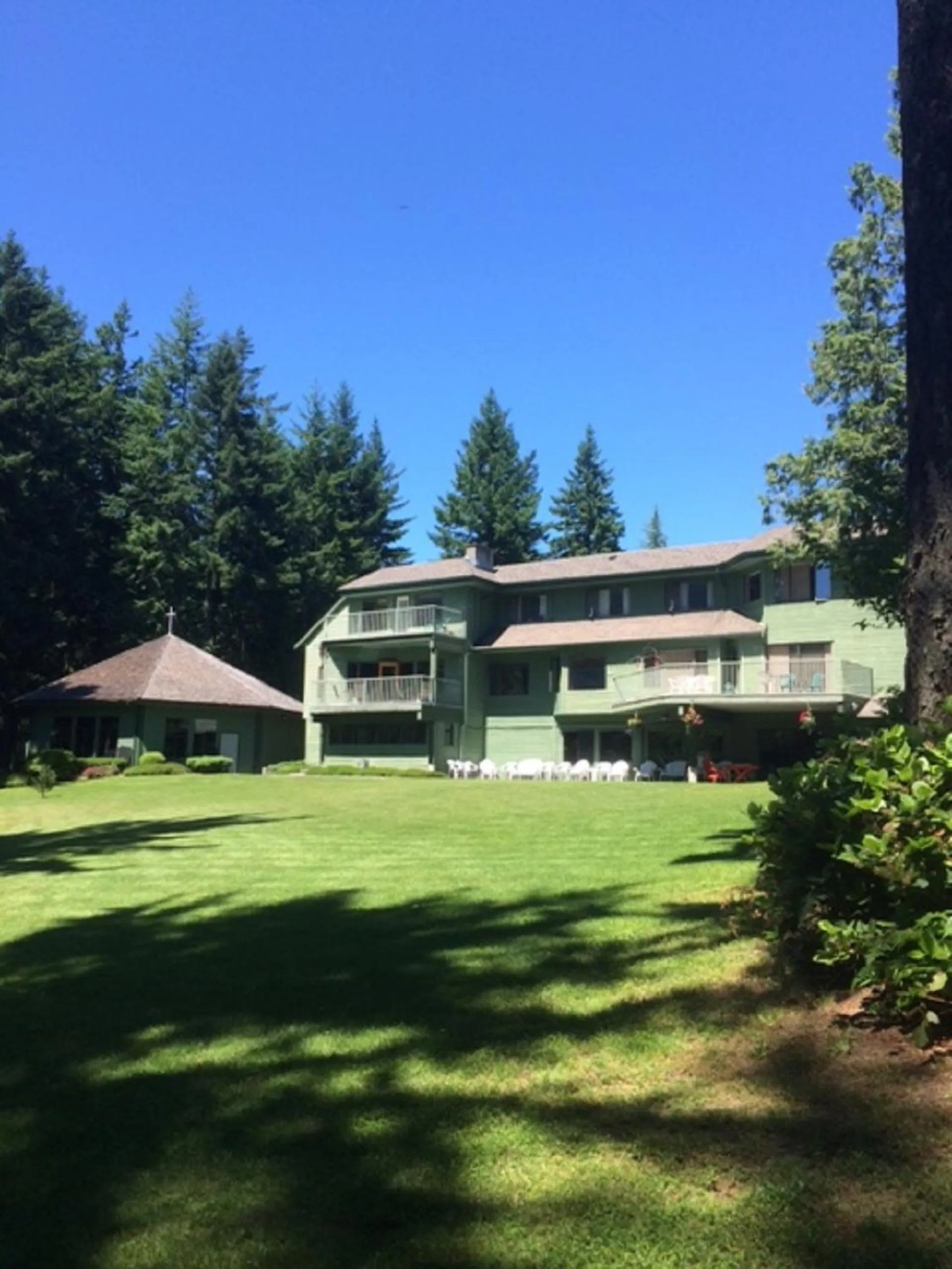 Property building in Bethlehem Centre