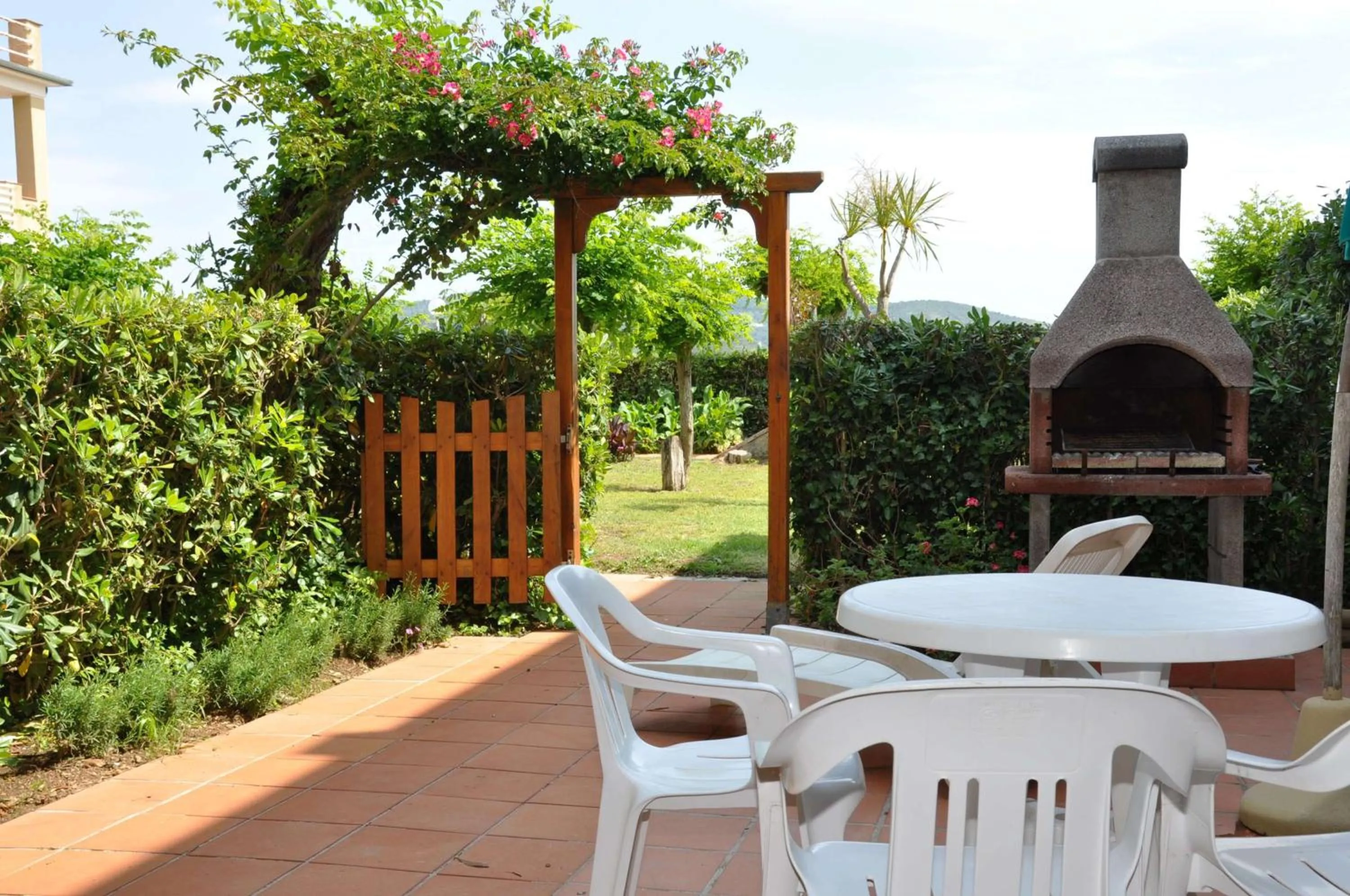 Patio in Residence Le Acacie