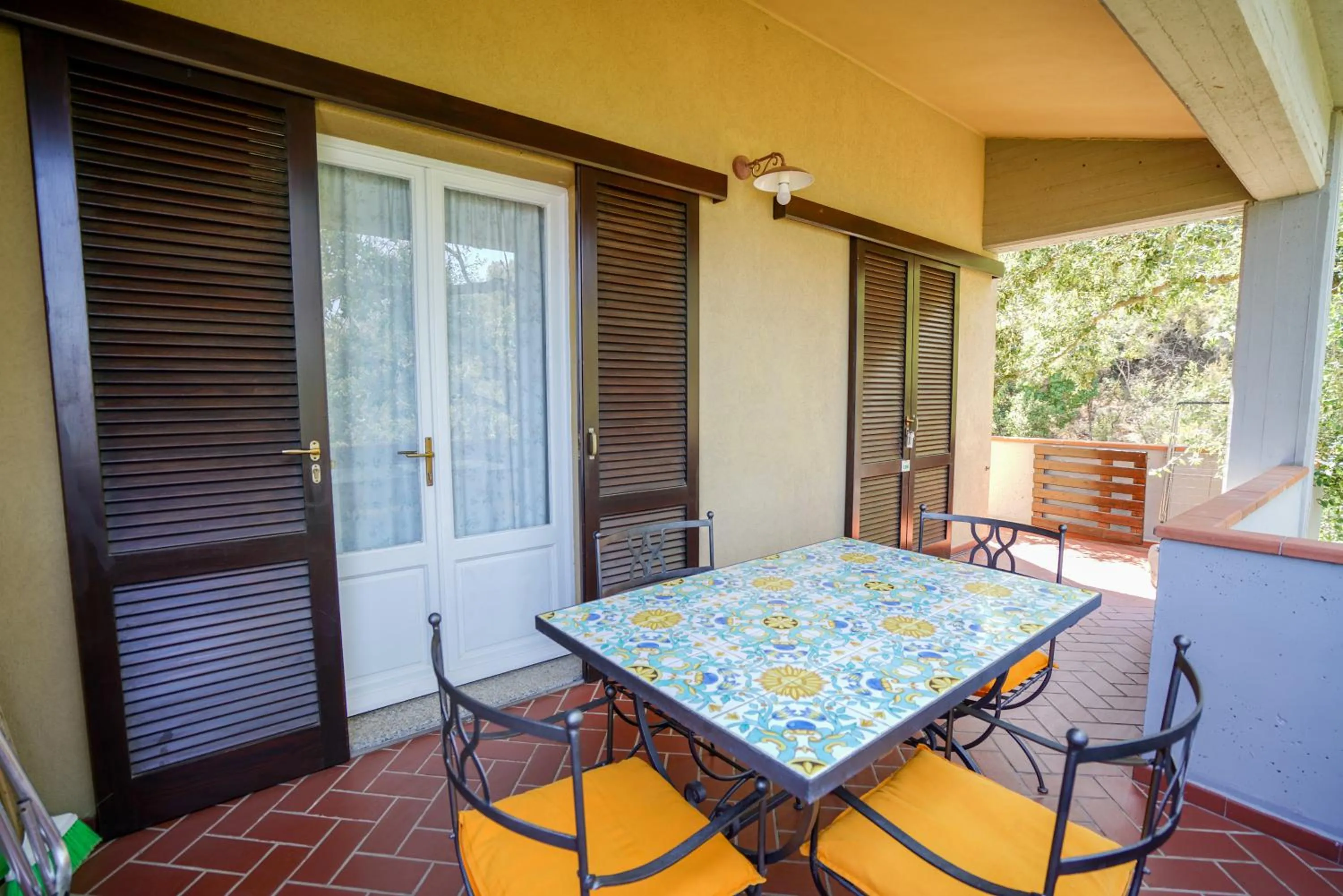 Facade/entrance in Residence Le Acacie