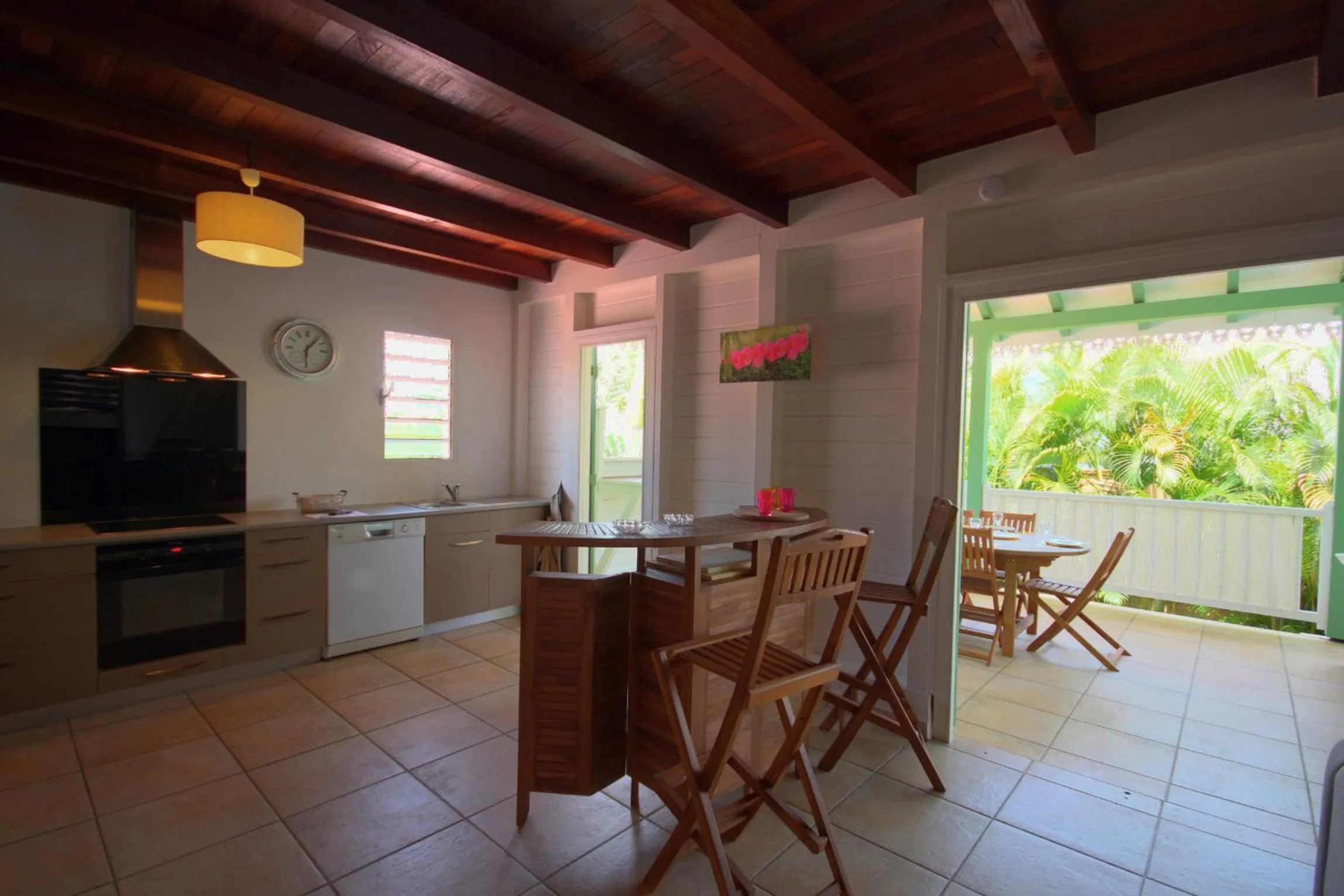 Communal lounge/ TV room in Villa avec piscine MQTI14
