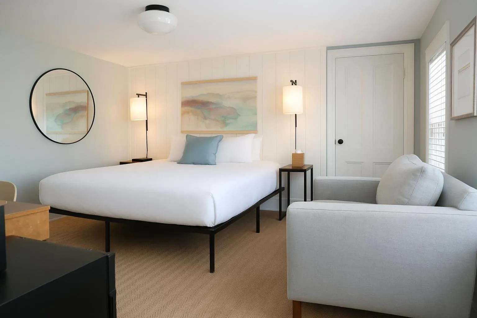 Bedroom, Bed in Waterford Inn Provincetown